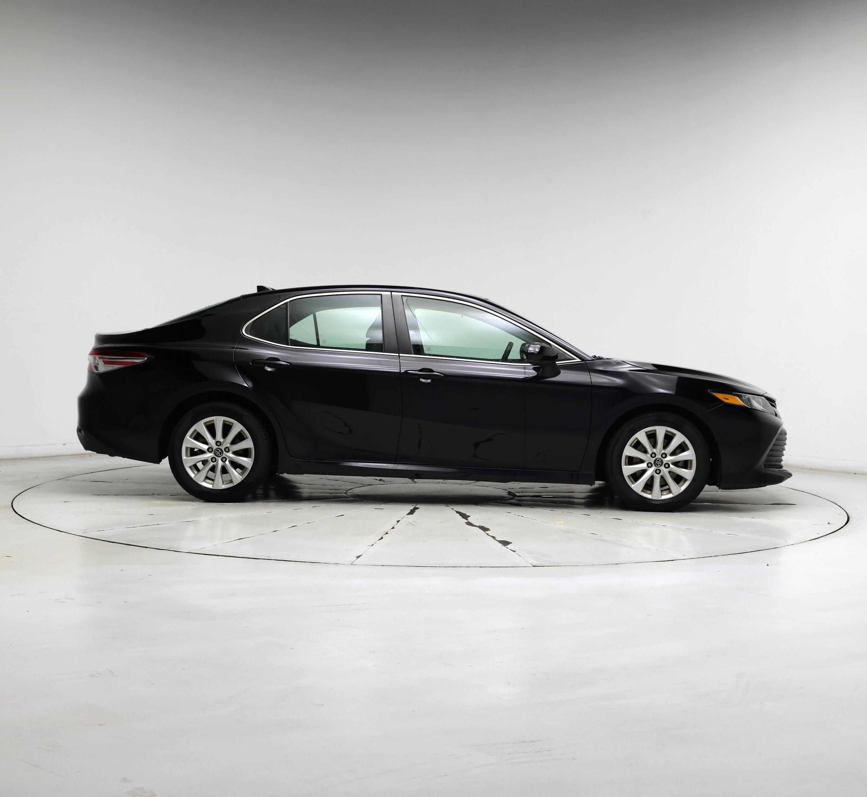Thumbnail: 2019 Toyota Camry - 7