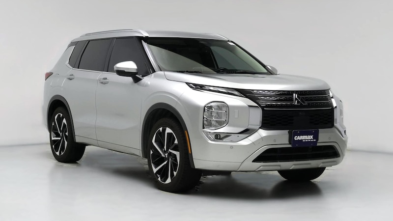 2022 Mitsubishi Outlander SEL Hero Image