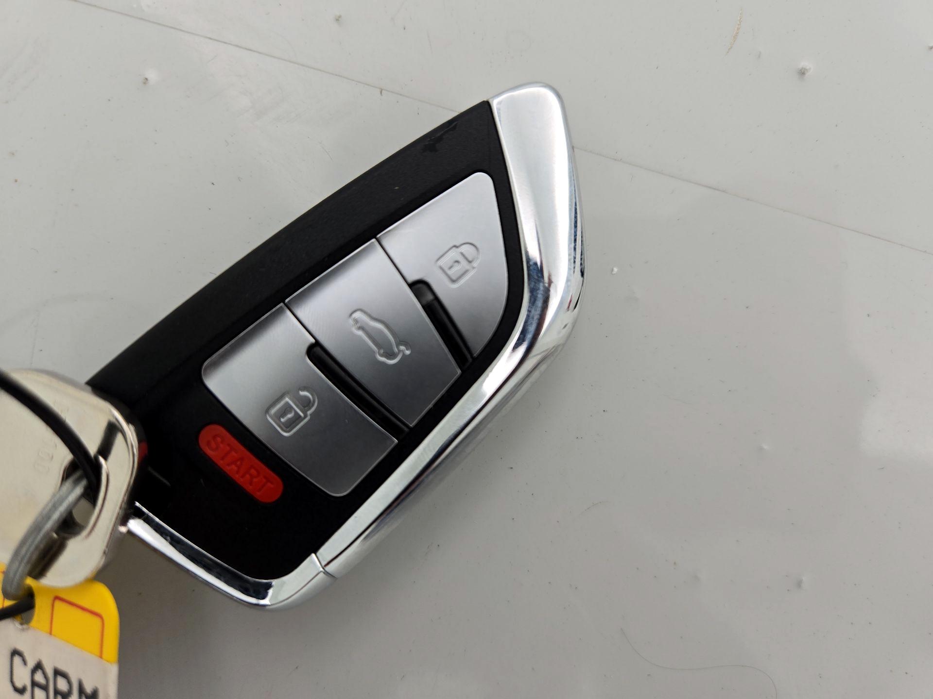 Thumbnail: 2020 Chevrolet Malibu - 20