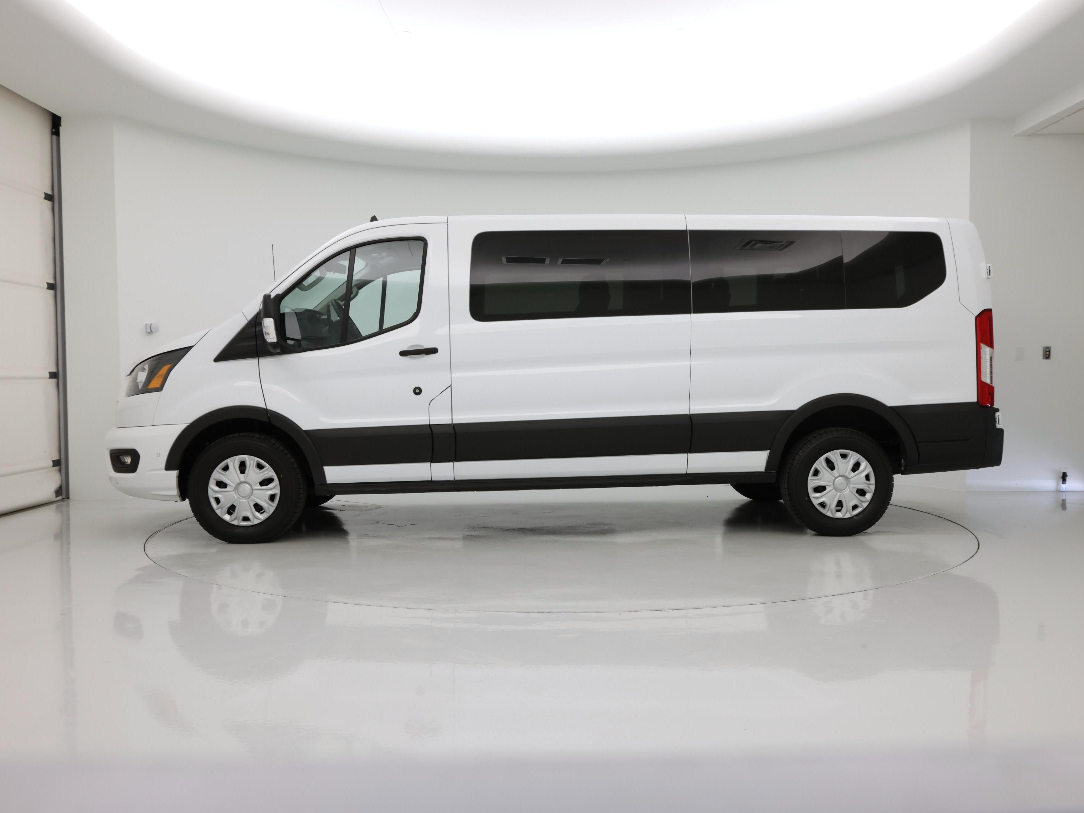 Thumbnail: 2023 Ford Transit Series - 3