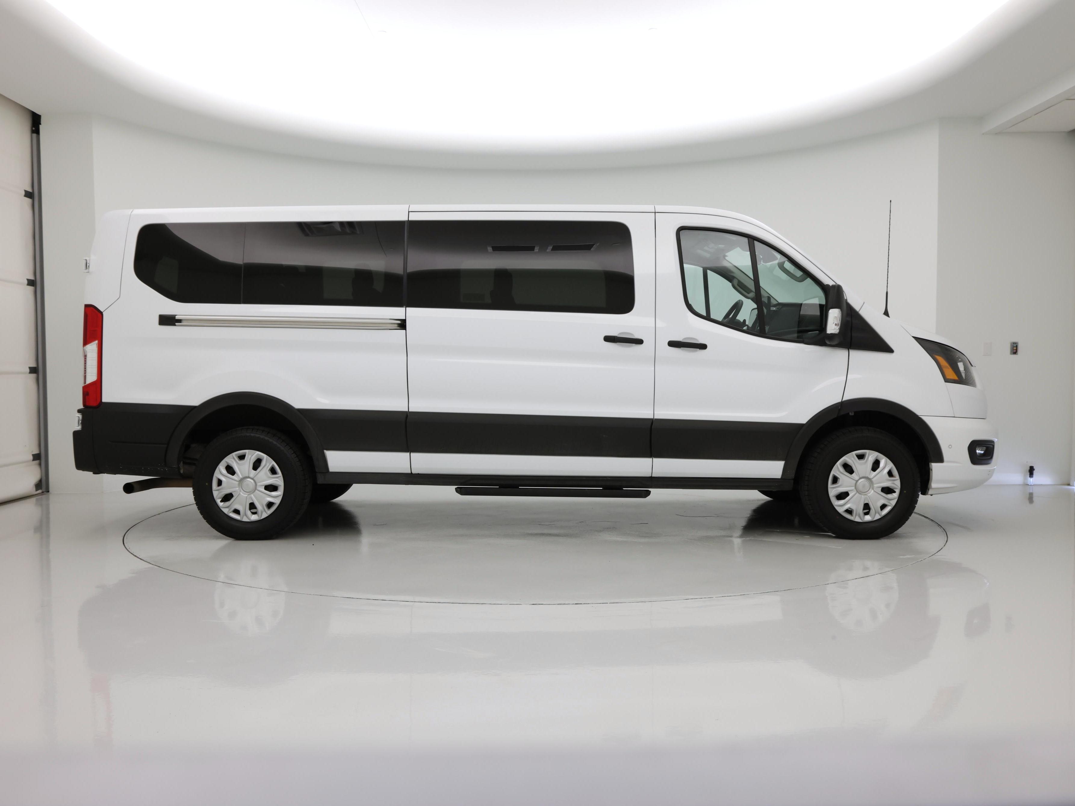 Thumbnail: 2023 Ford Transit Series - 7