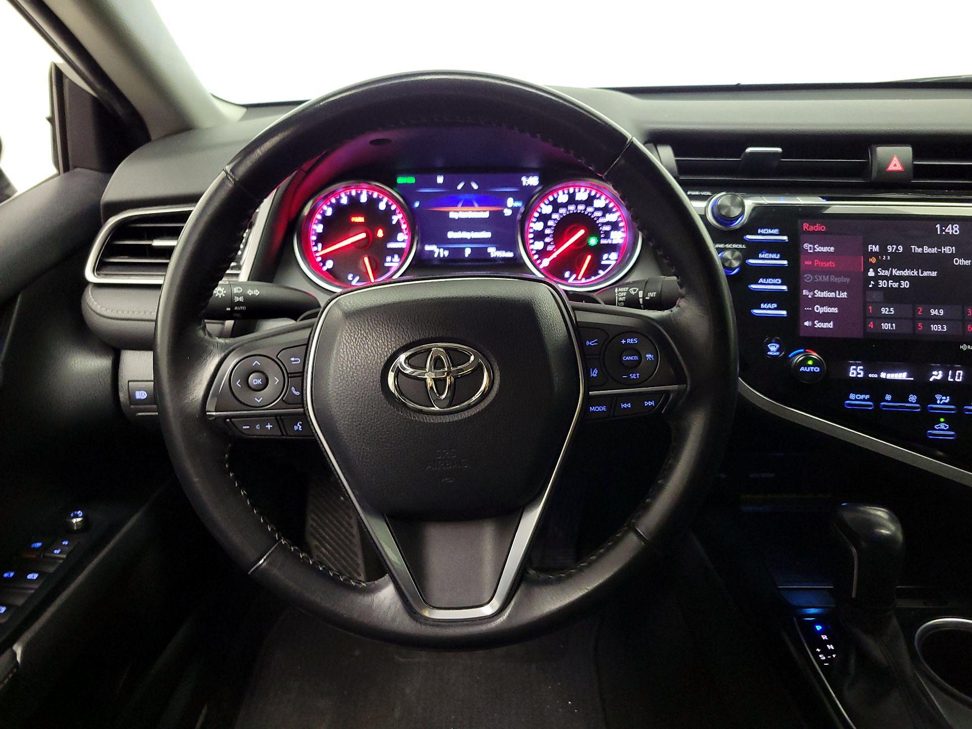 Thumbnail: 2020 Toyota Camry - 10