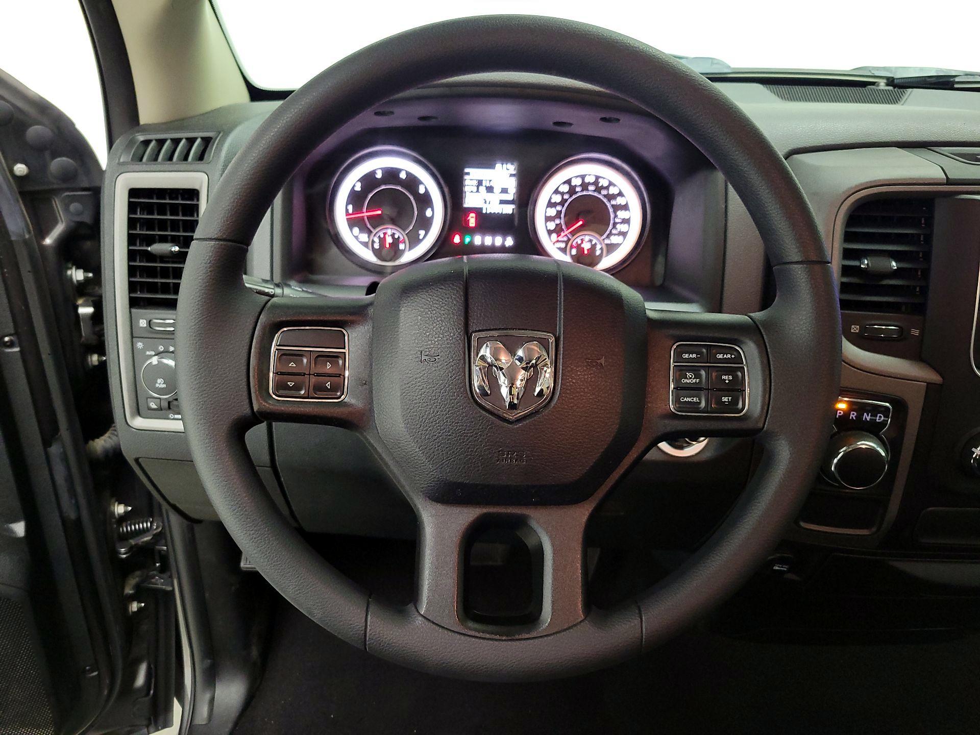 Thumbnail: 2015 RAM 1500 - 10
