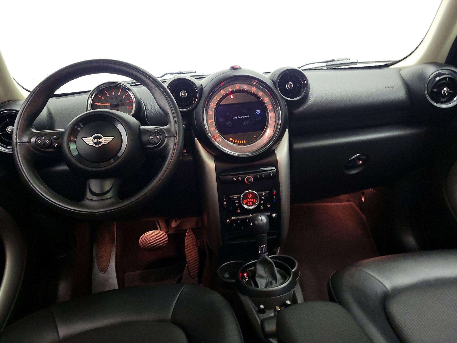Thumbnail: 2015 MINI Cooper Countryman - 9