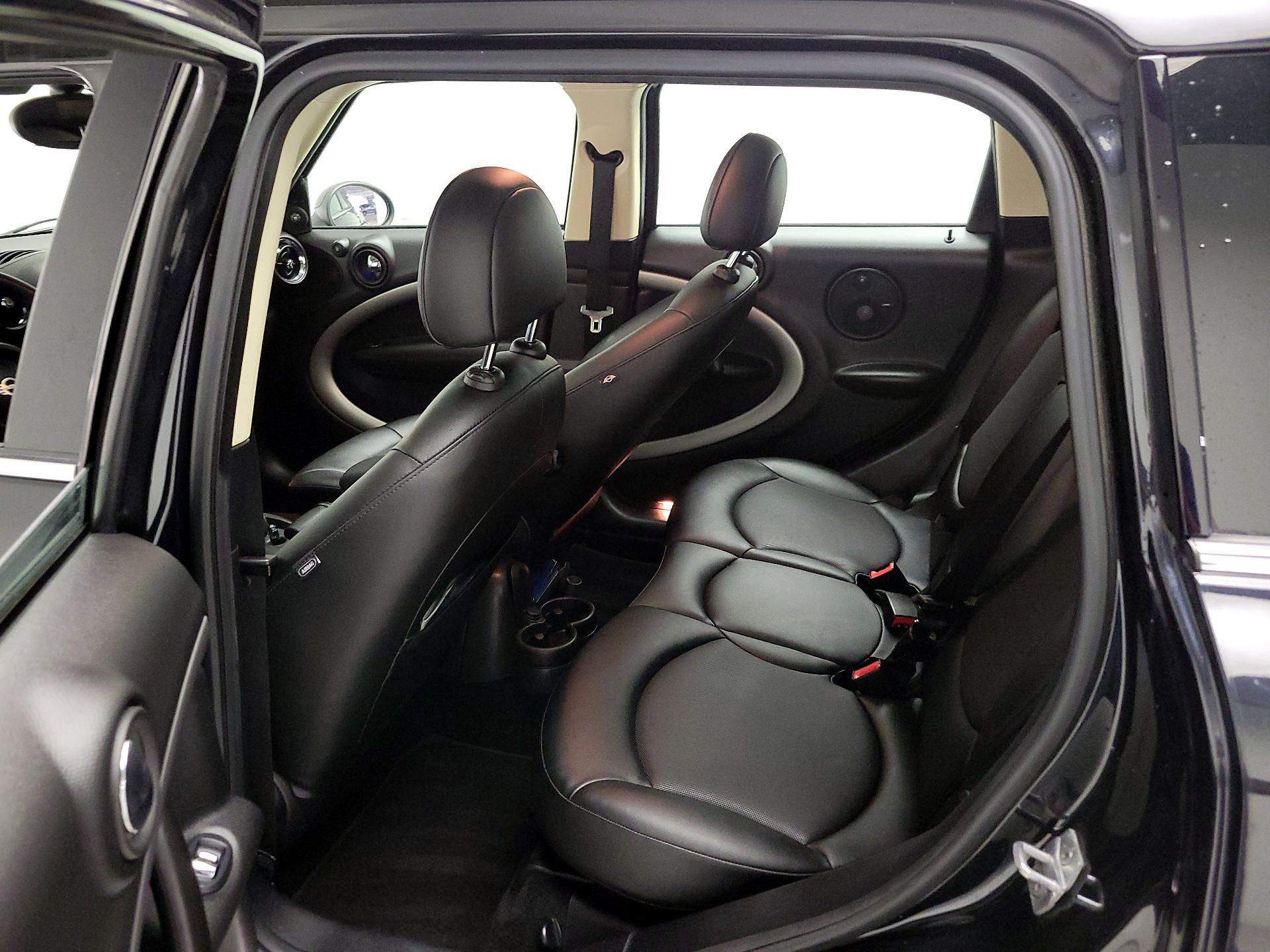 Thumbnail: 2015 MINI Cooper Countryman - 18