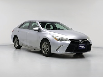 Silver 2015 Toyota Camry SE