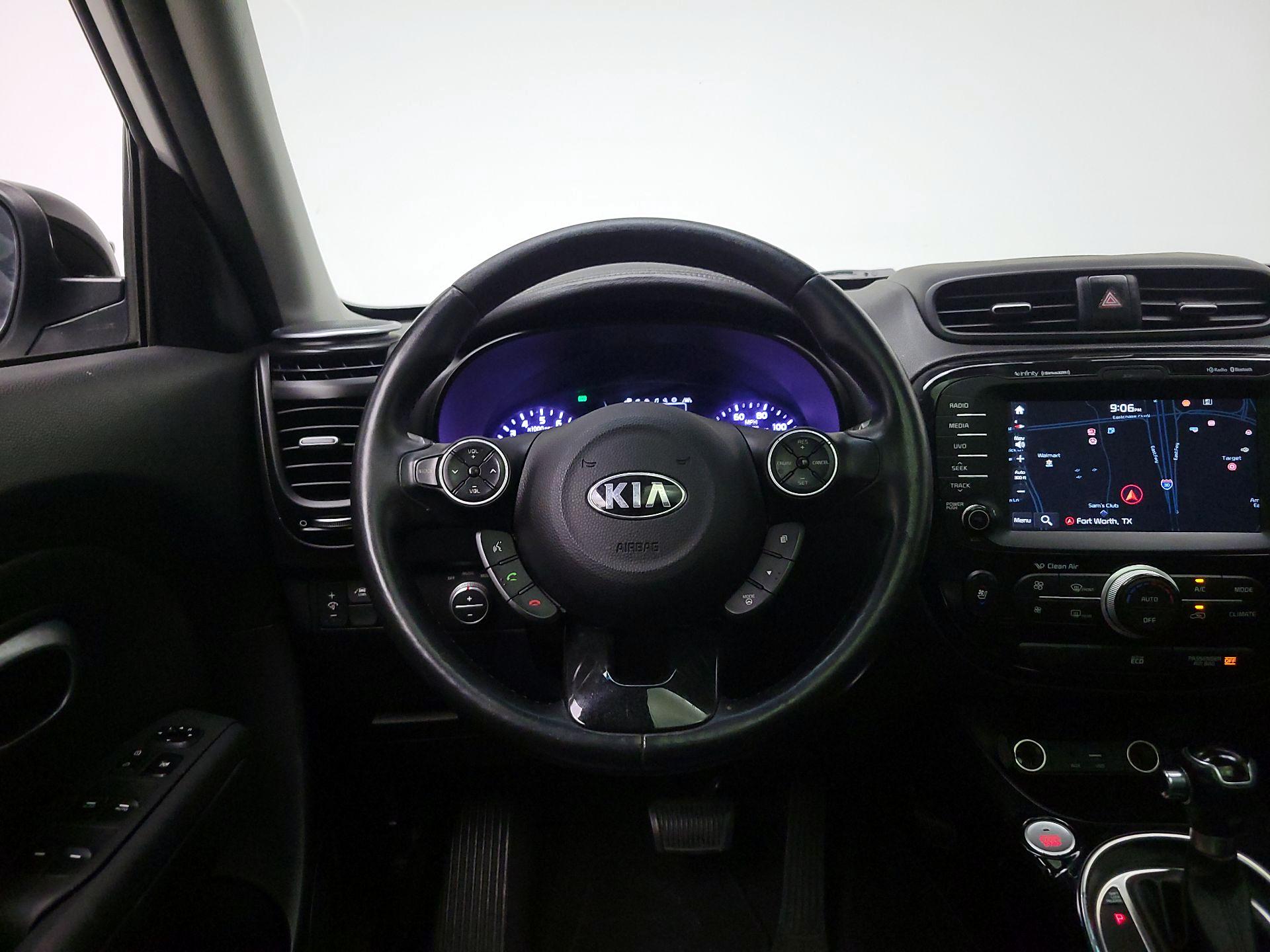 Thumbnail: 2016 Kia Soul - 10