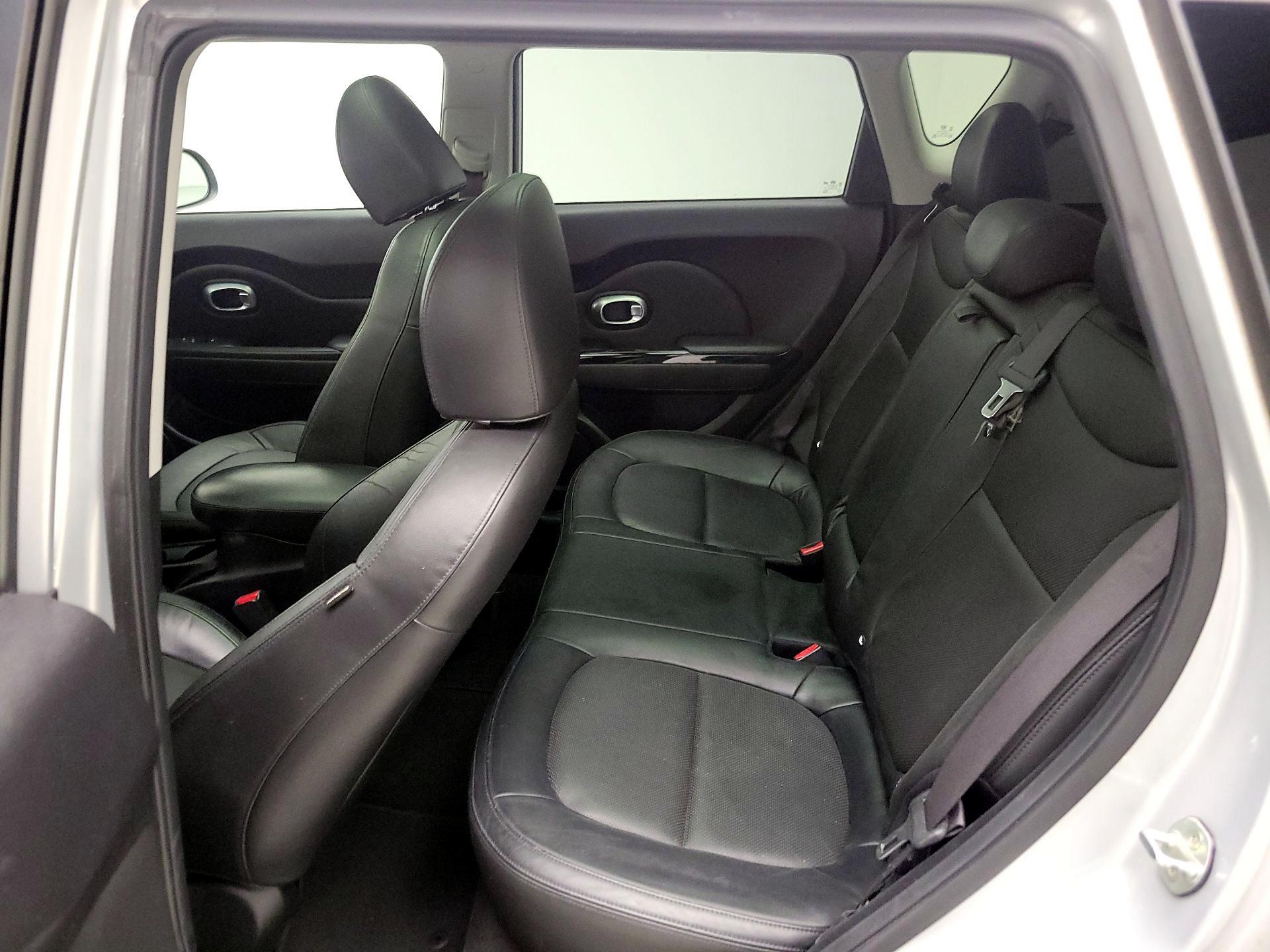 Thumbnail: 2016 Kia Soul - 20