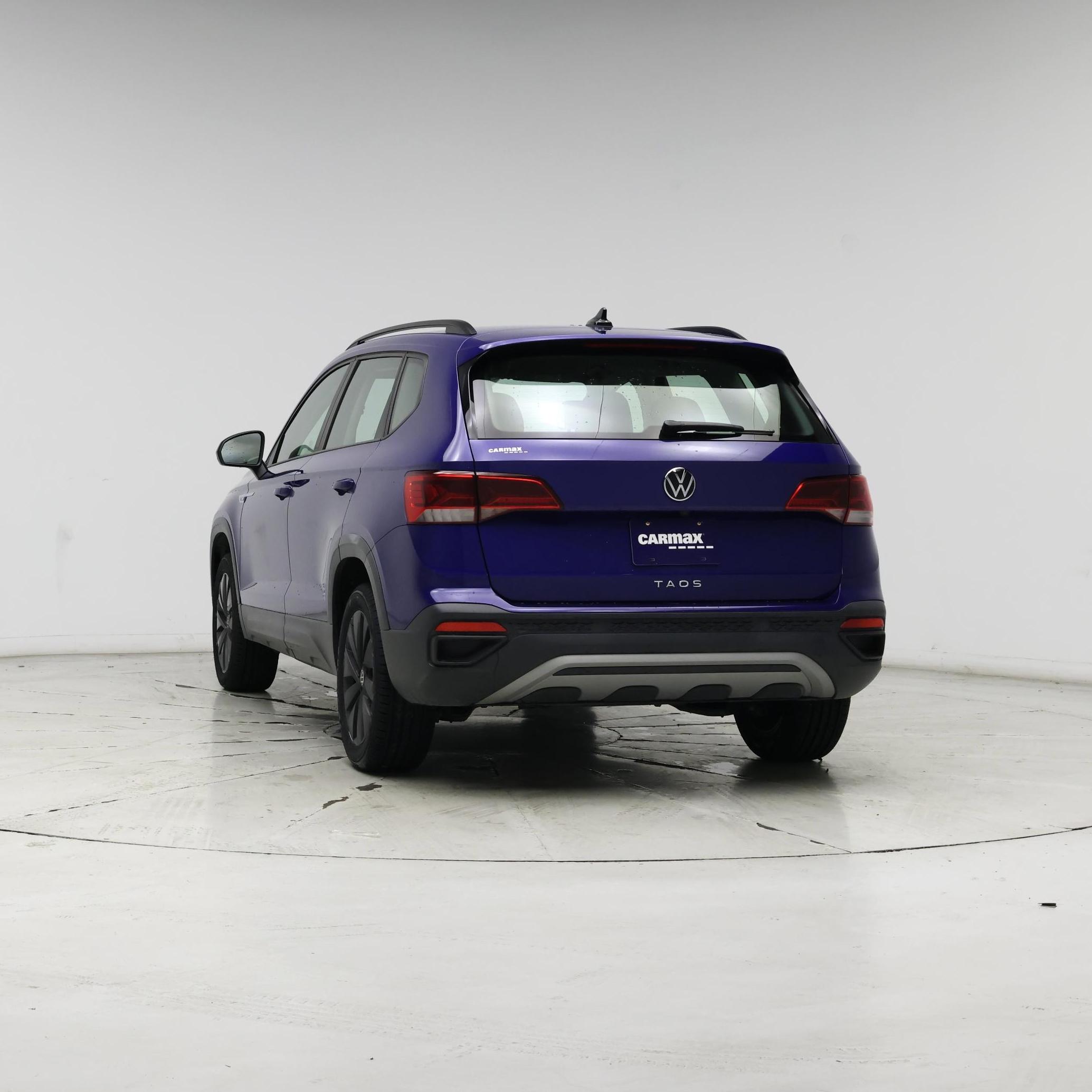Thumbnail: 2023 Volkswagen Taos - 6