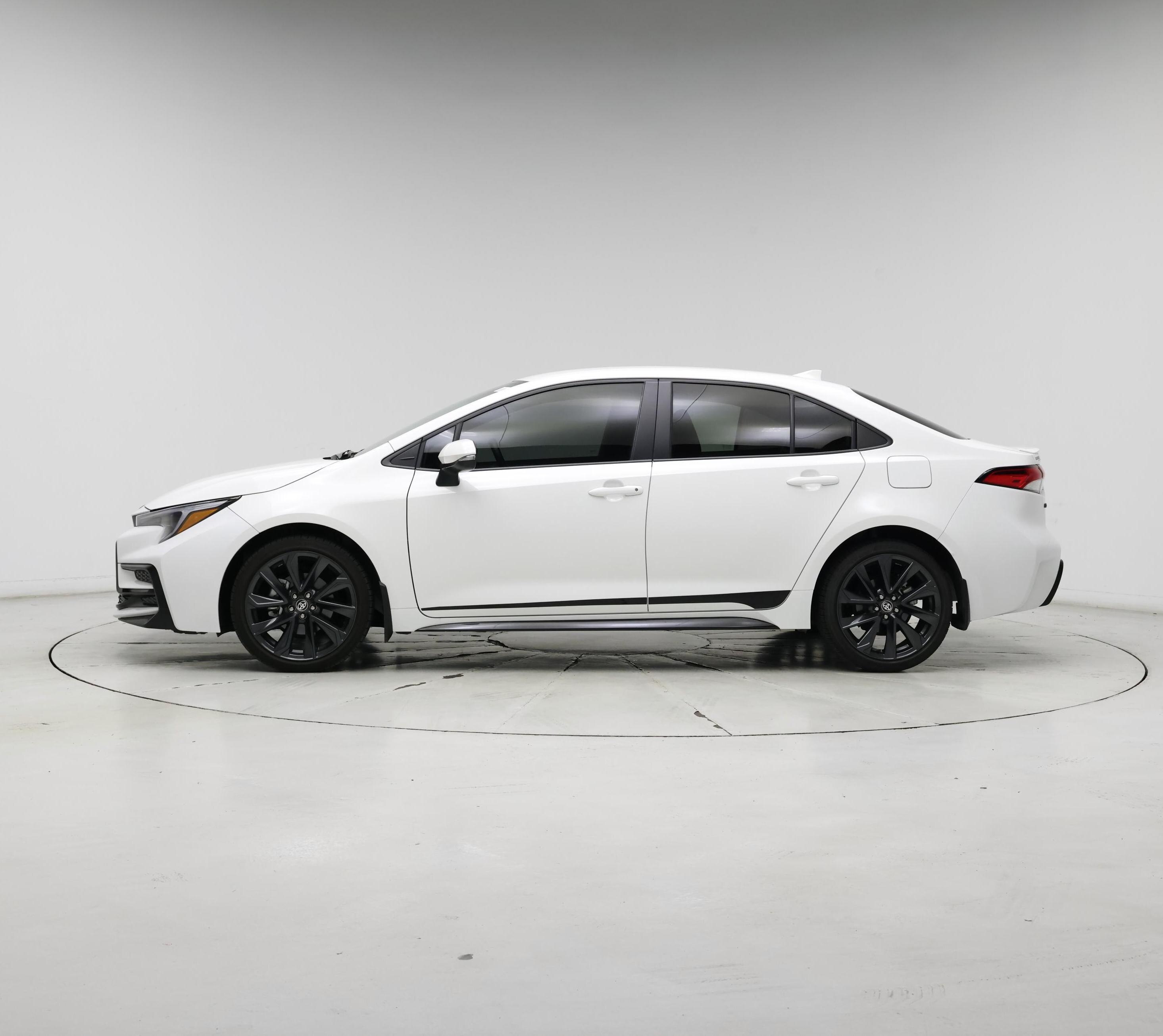Thumbnail: 2024 Toyota Corolla - 3