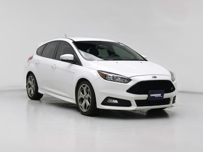 White 2017 Ford Focus ST