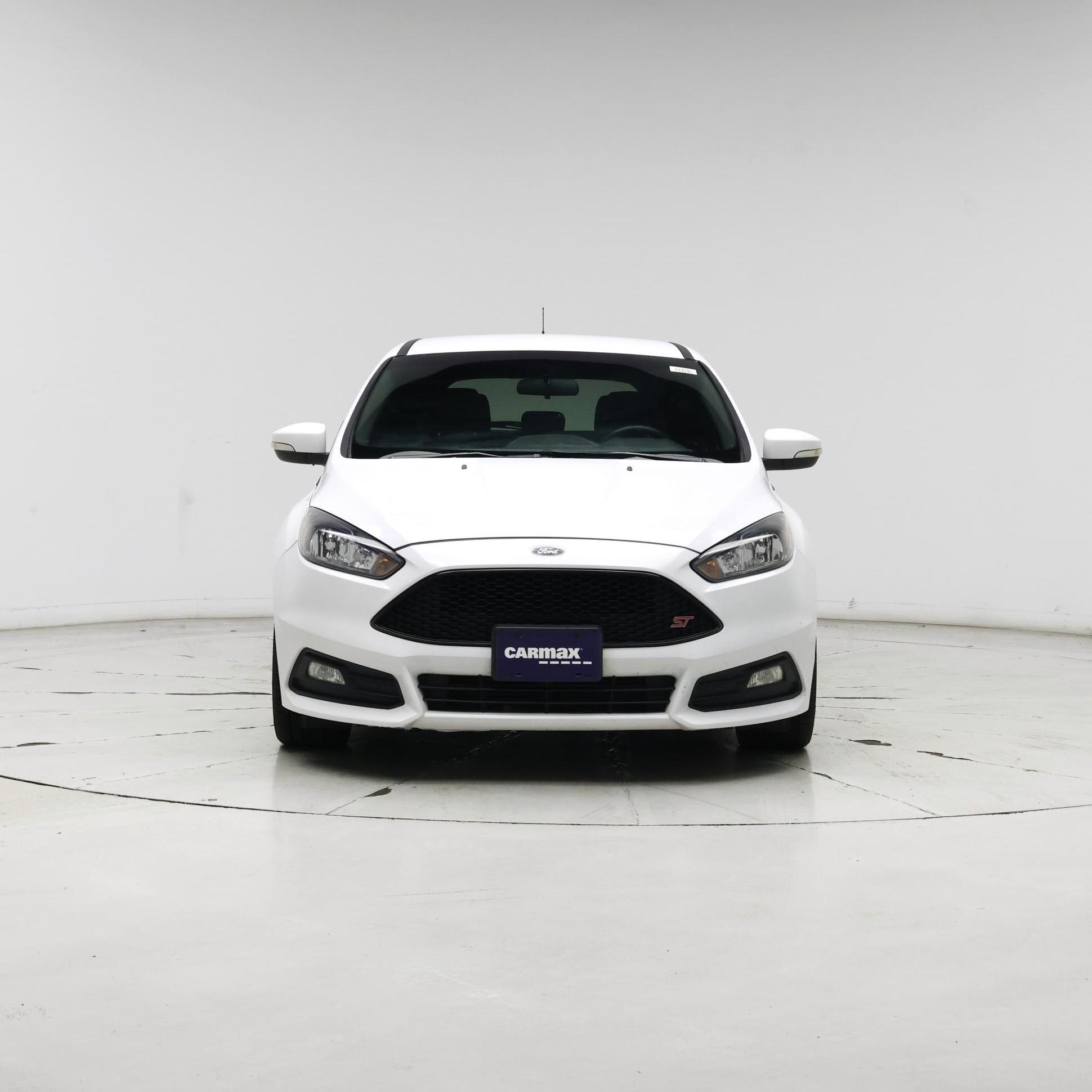 Thumbnail: 2017 Ford Focus - 5