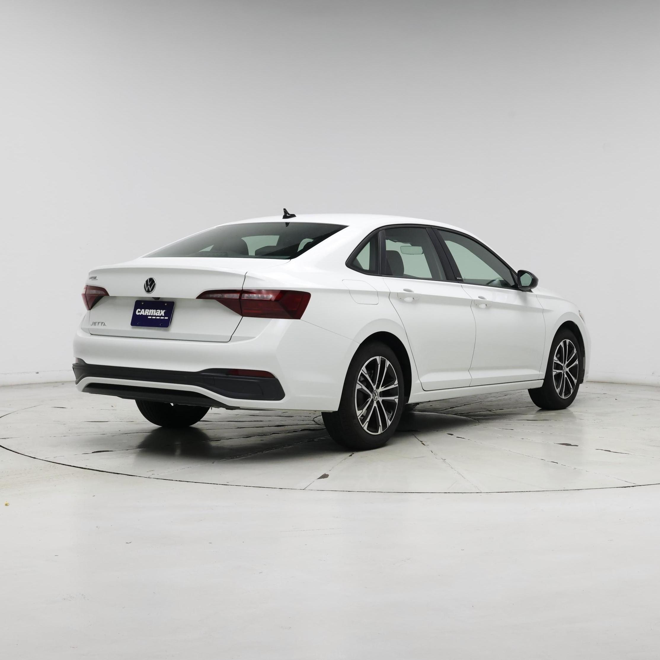 Thumbnail: 2024 Volkswagen Jetta - 8
