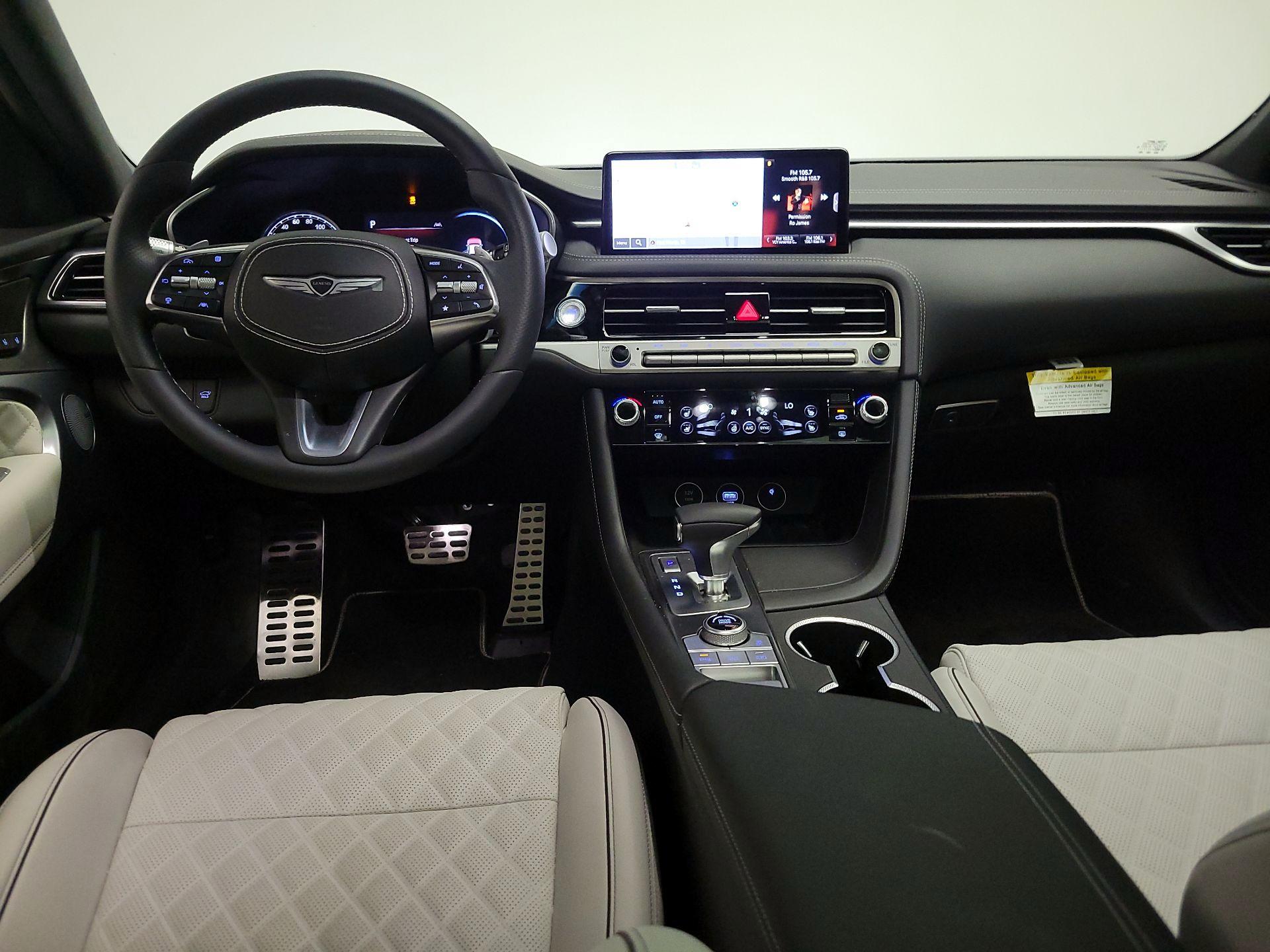 Thumbnail: 2025 Genesis G70 - 9