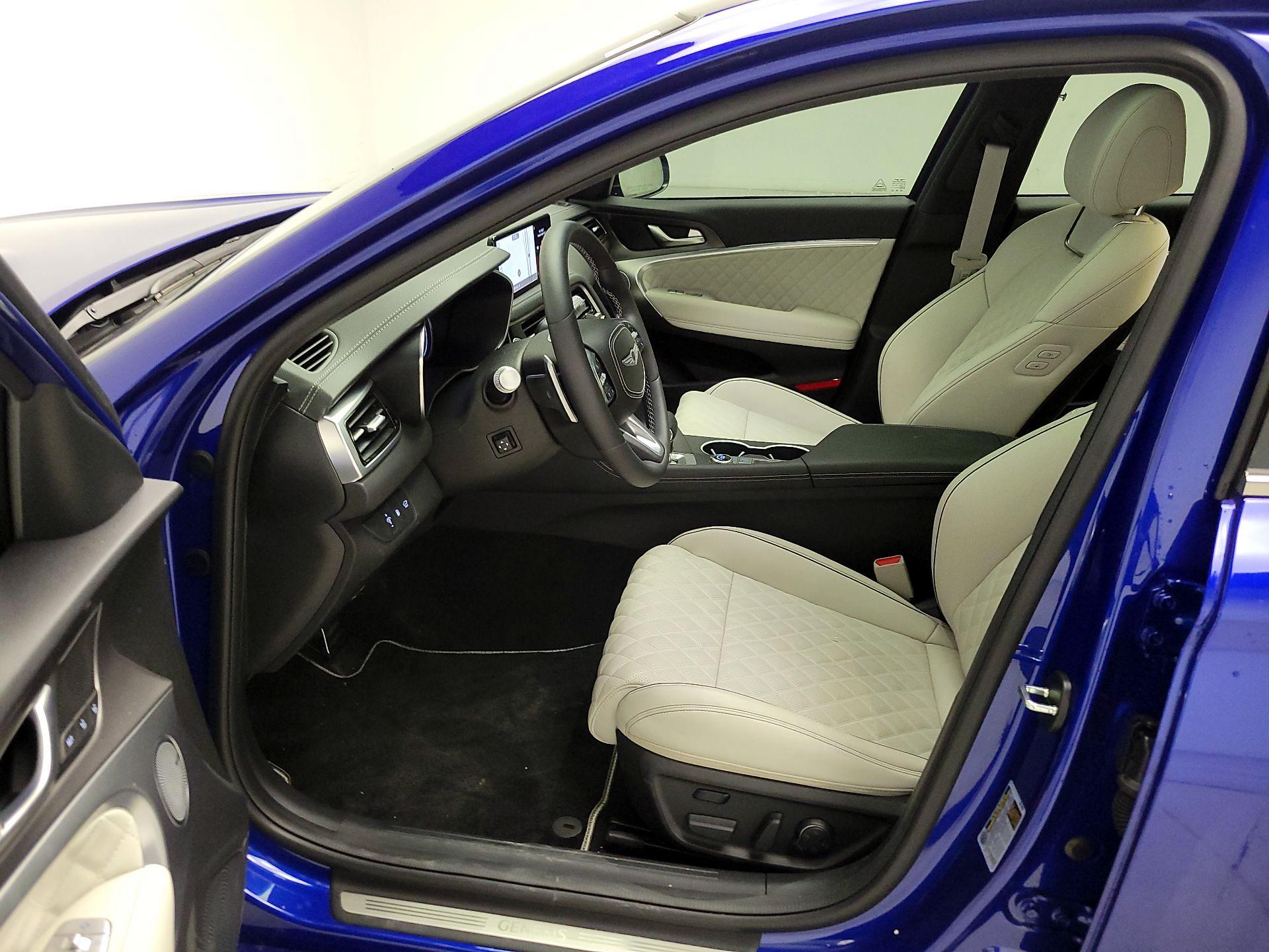 Thumbnail: 2025 Genesis G70 - 11