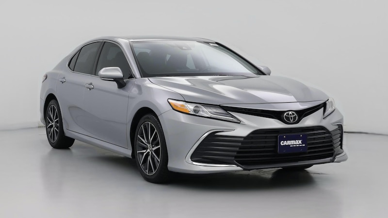 2021 Toyota Camry XLE Hero Image