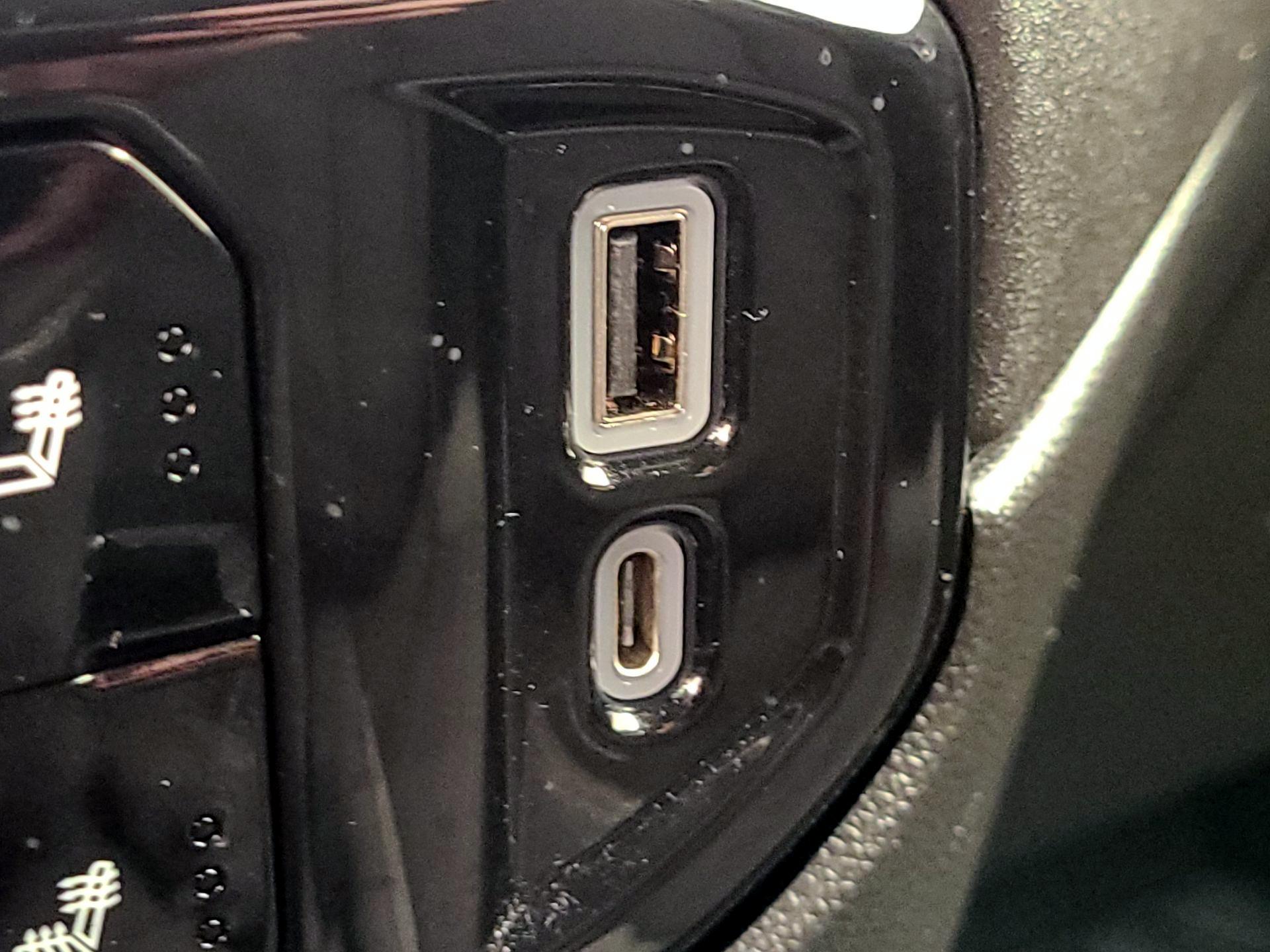 Thumbnail: 2022 Chevrolet Silverado 1500 - 18