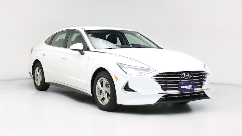 2022 Hyundai Sonata SE Hero Image