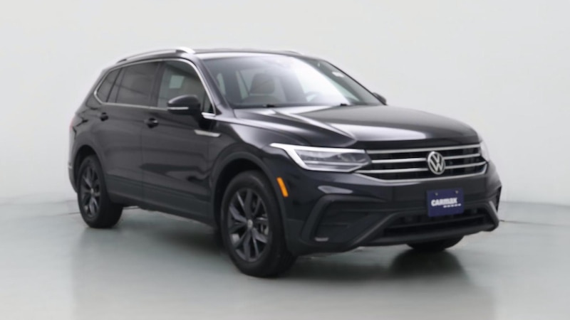 2022 Volkswagen Tiguan SE Hero Image