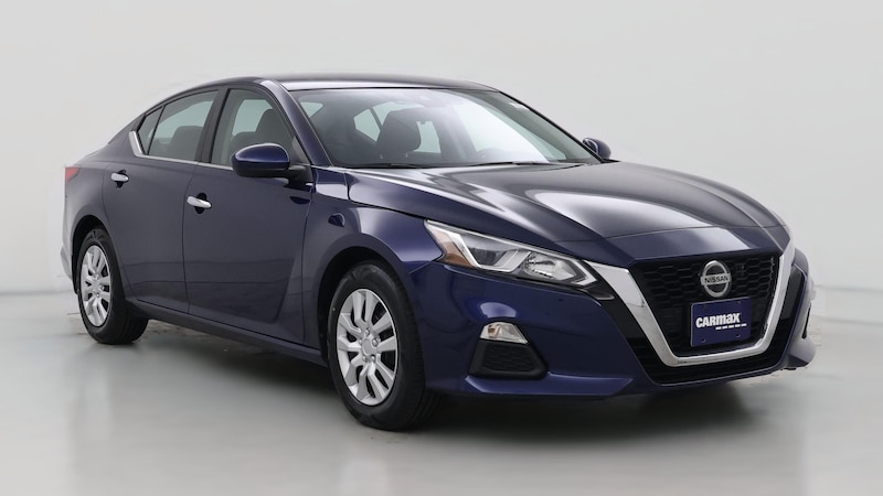 2021 Nissan Altima S Hero Image