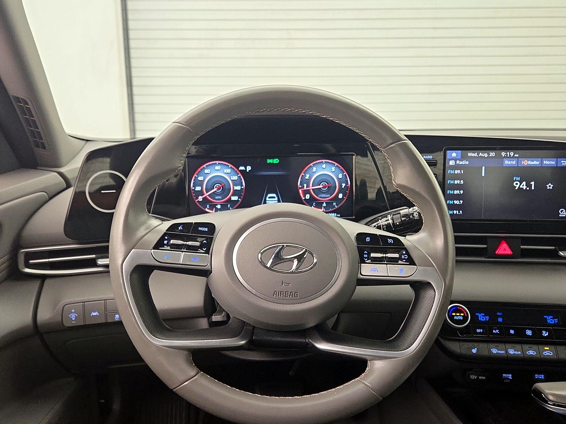 Thumbnail: 2022 Hyundai Elantra - 10
