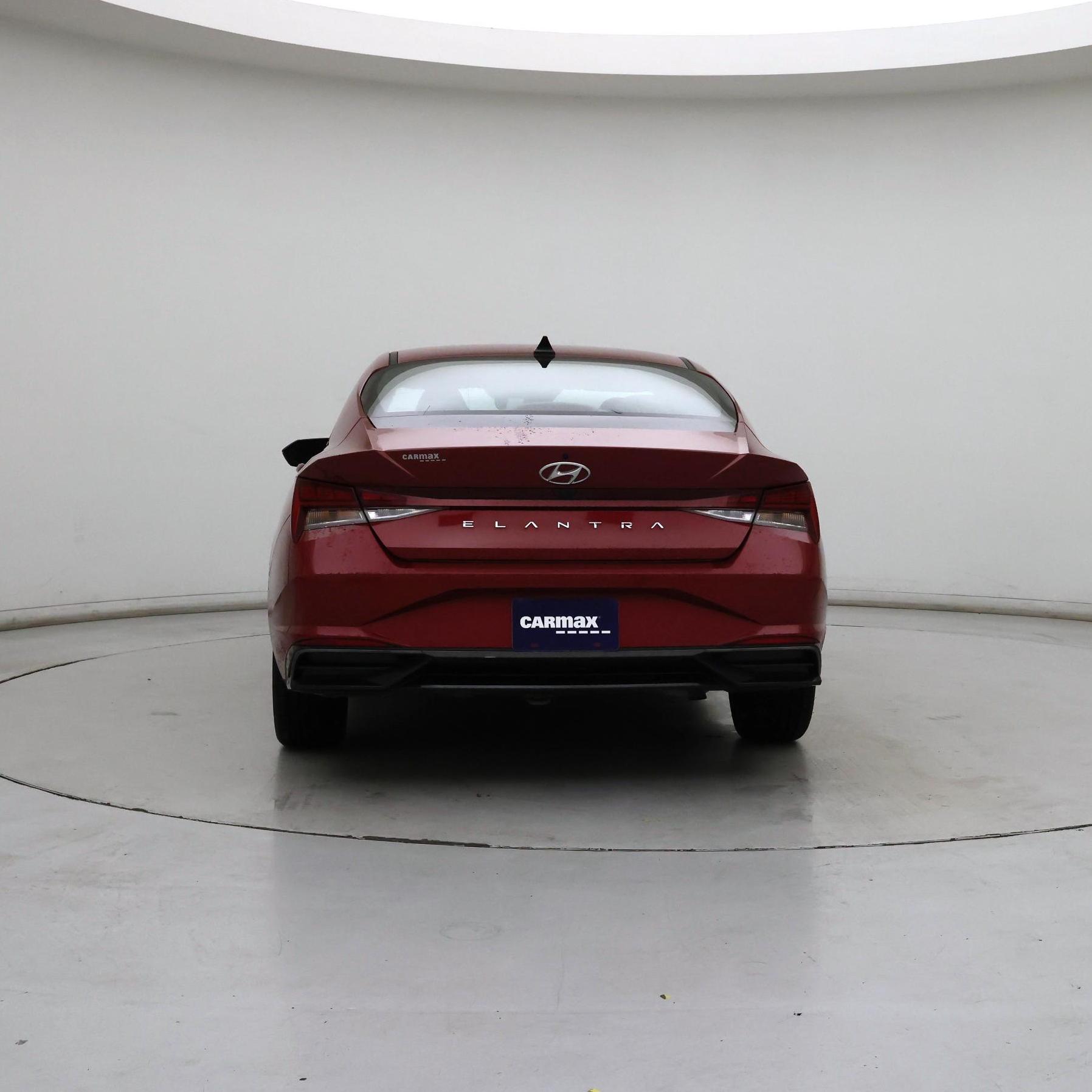 Thumbnail: 2022 Hyundai Elantra - 6