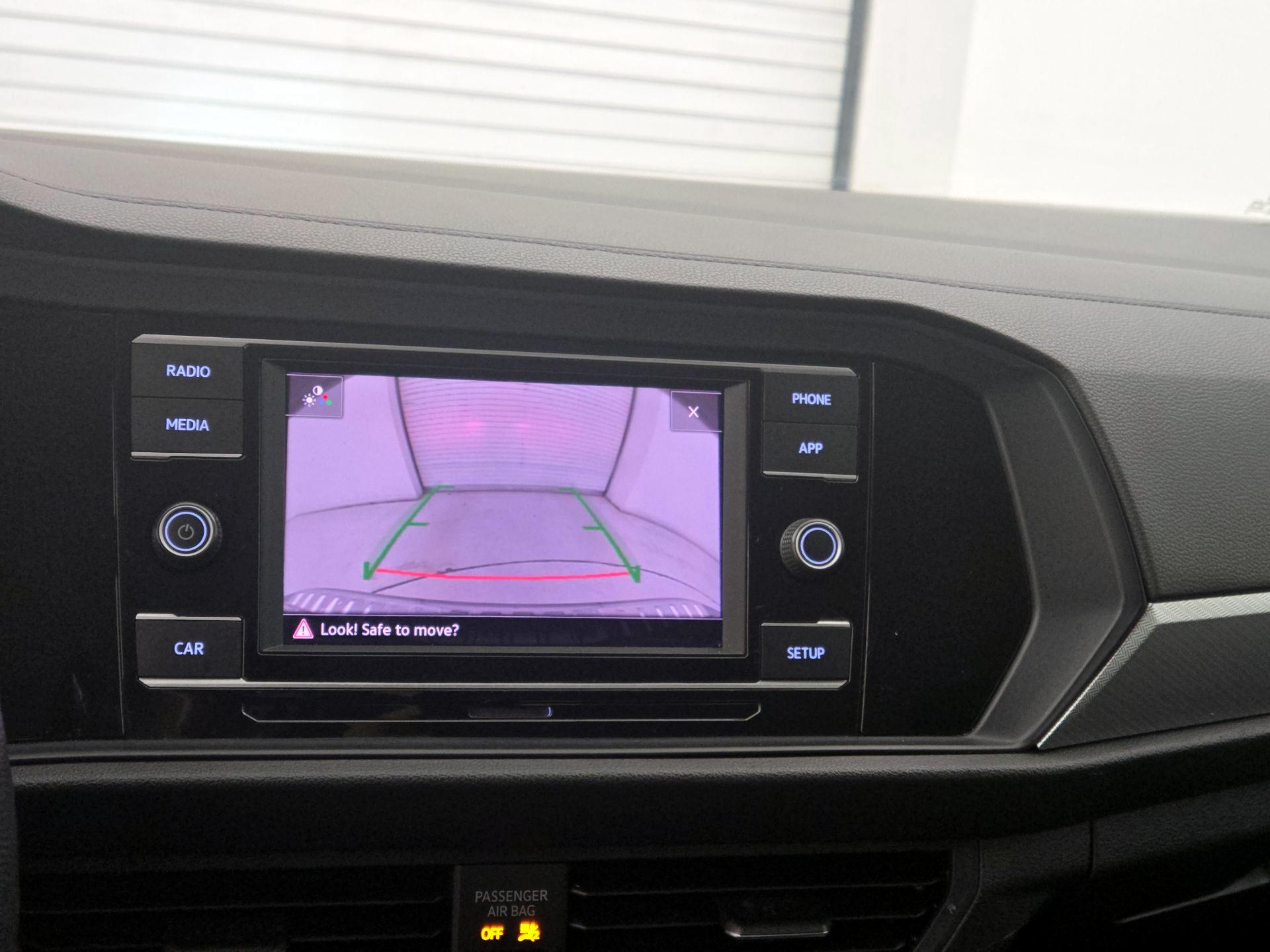 Thumbnail: 2019 Volkswagen Jetta - 14