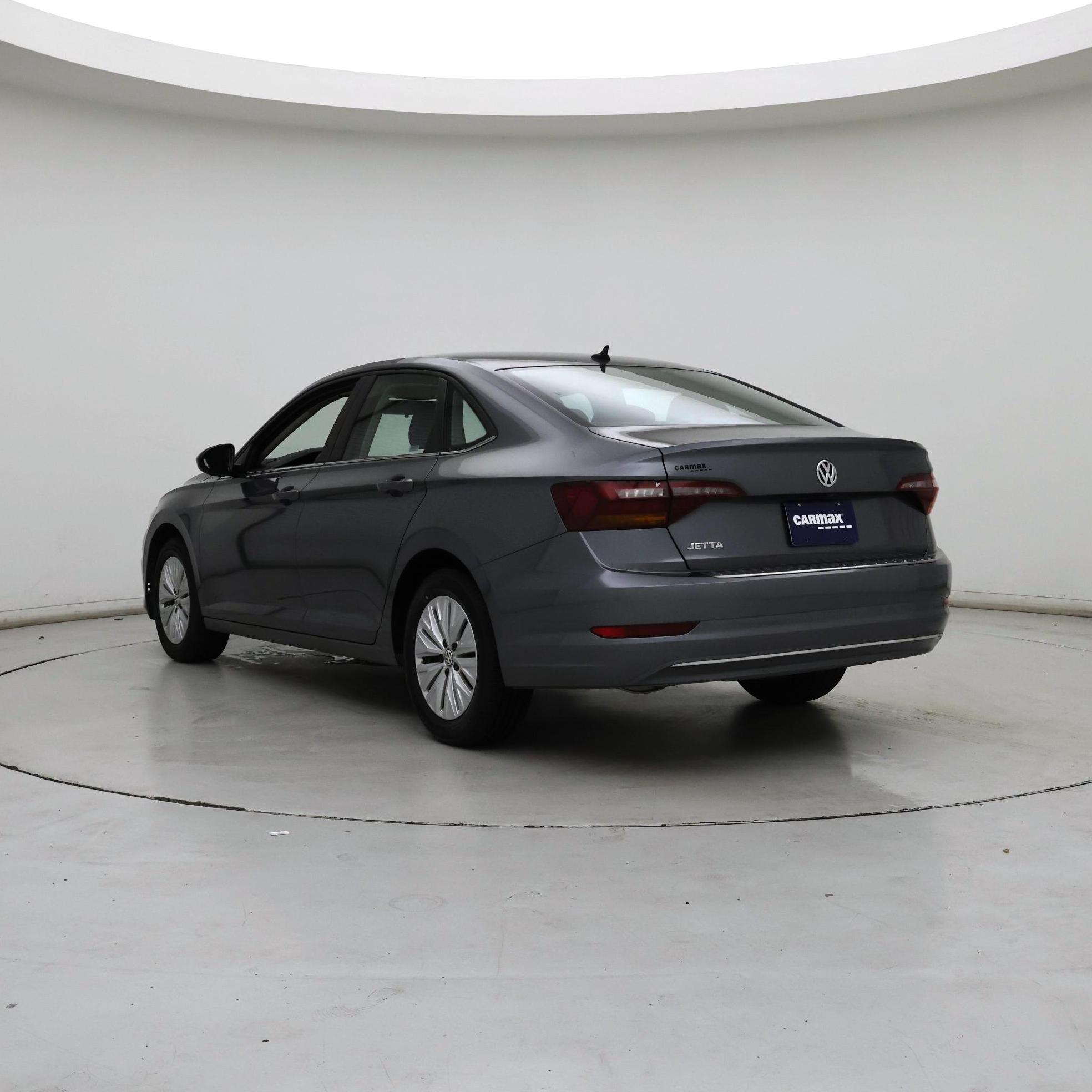Thumbnail: 2019 Volkswagen Jetta - 2