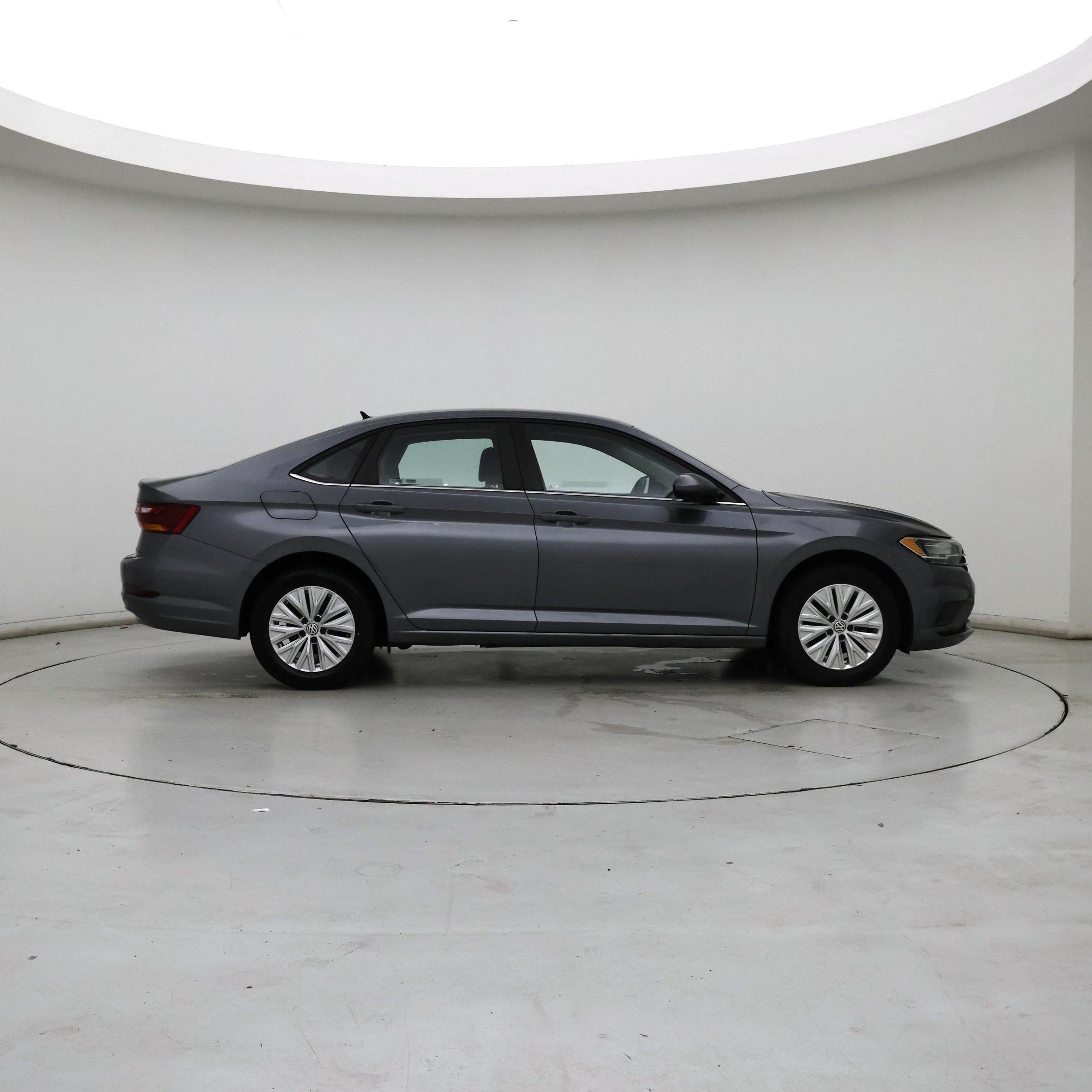 Thumbnail: 2019 Volkswagen Jetta - 7
