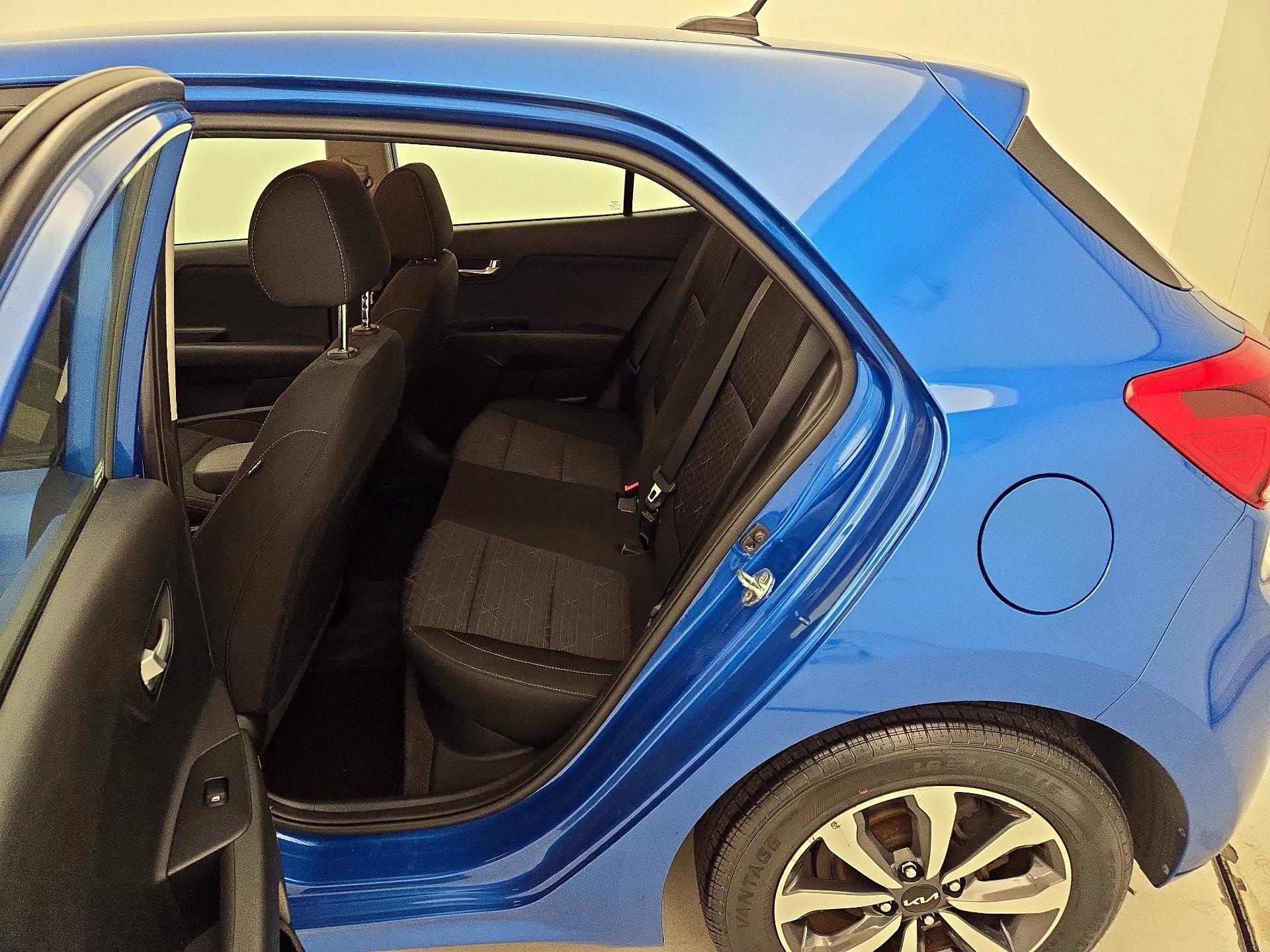 Thumbnail: 2022 Kia Rio5 - 18