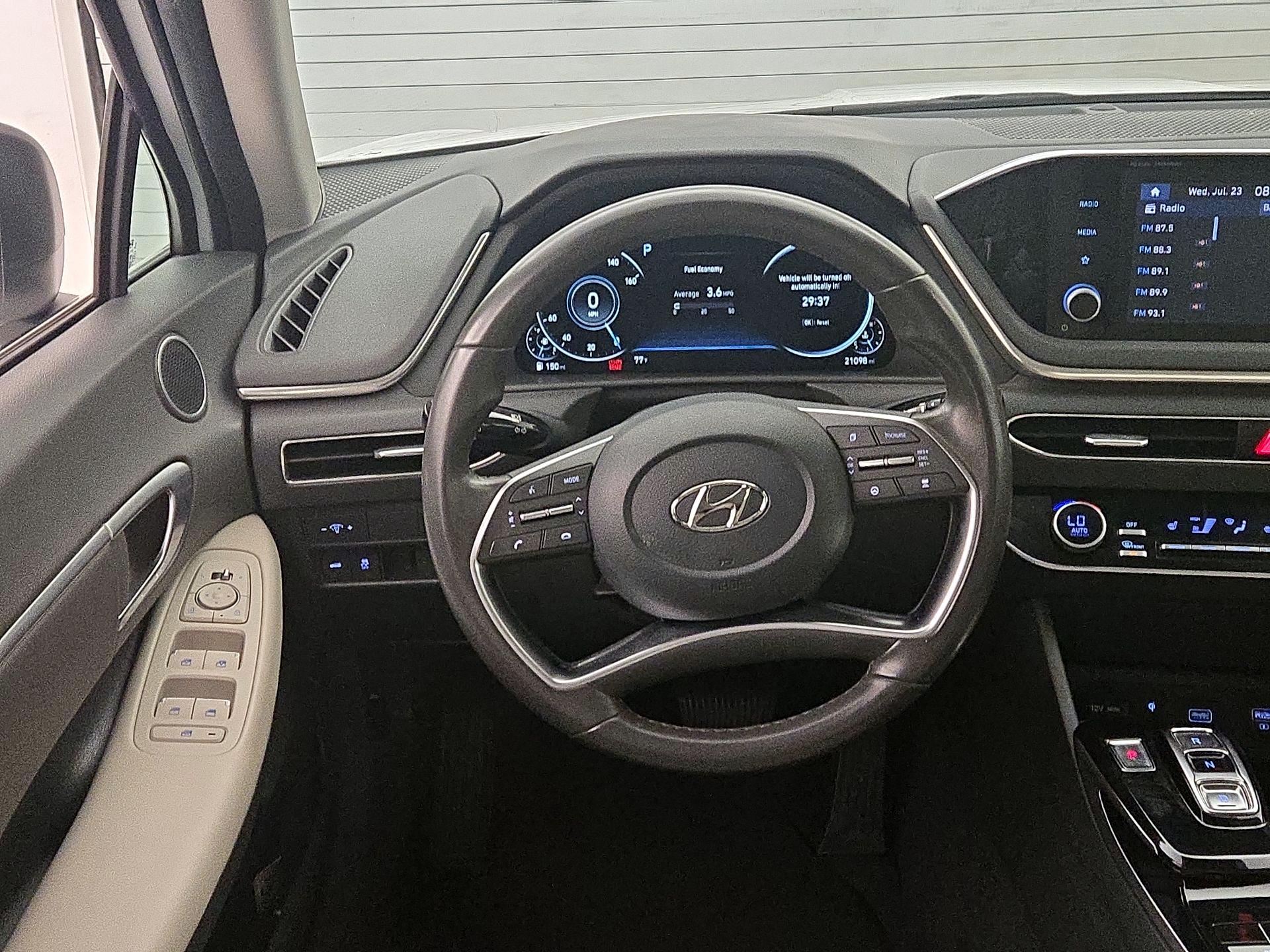 Thumbnail: 2022 Hyundai Sonata - 10