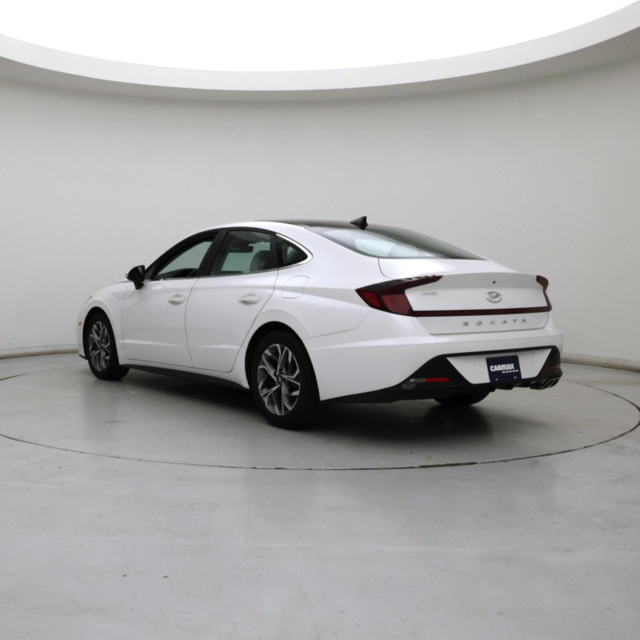 Thumbnail: 2022 Hyundai Sonata - 2