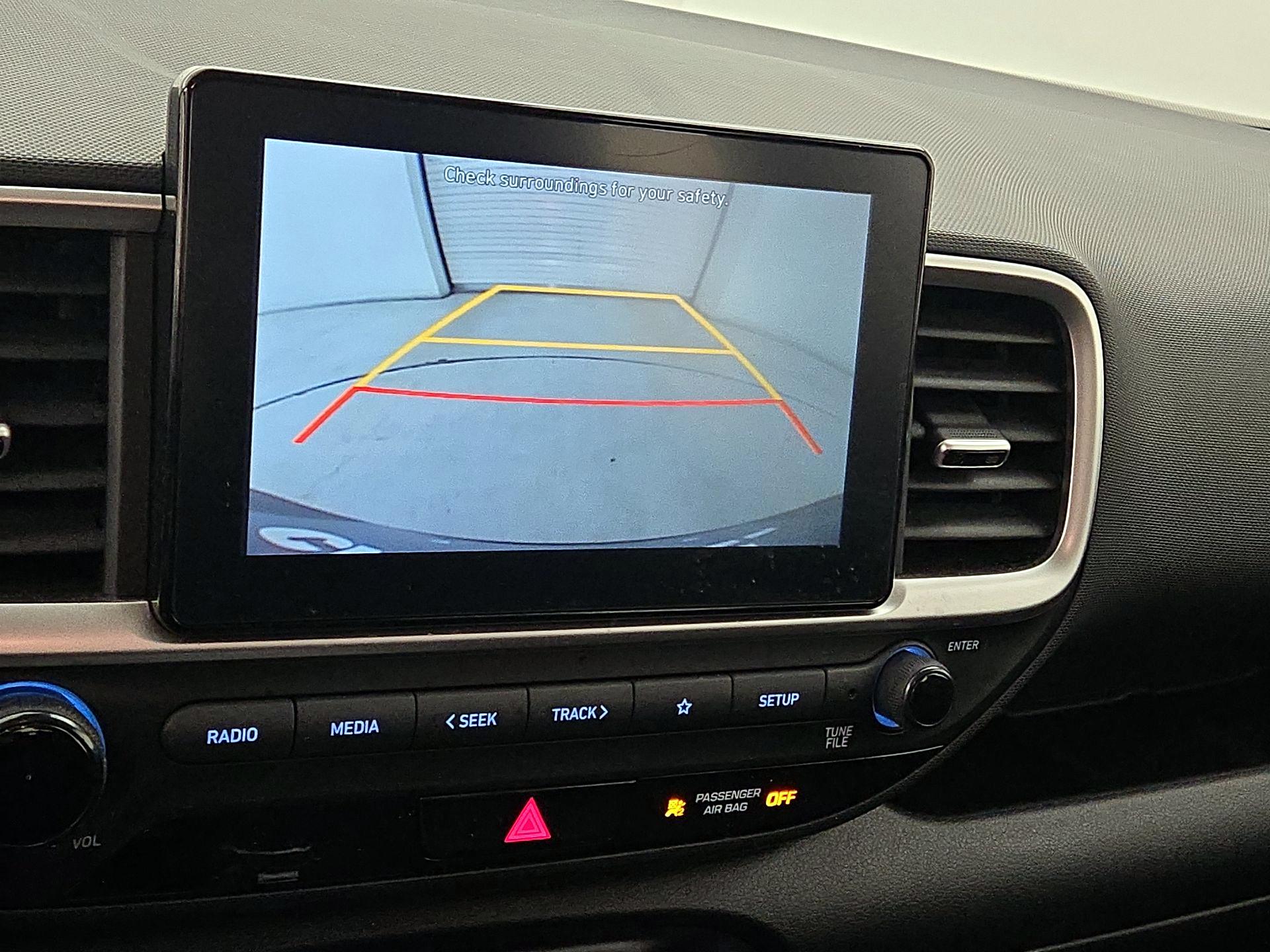 Thumbnail: 2022 Hyundai Venue - 13