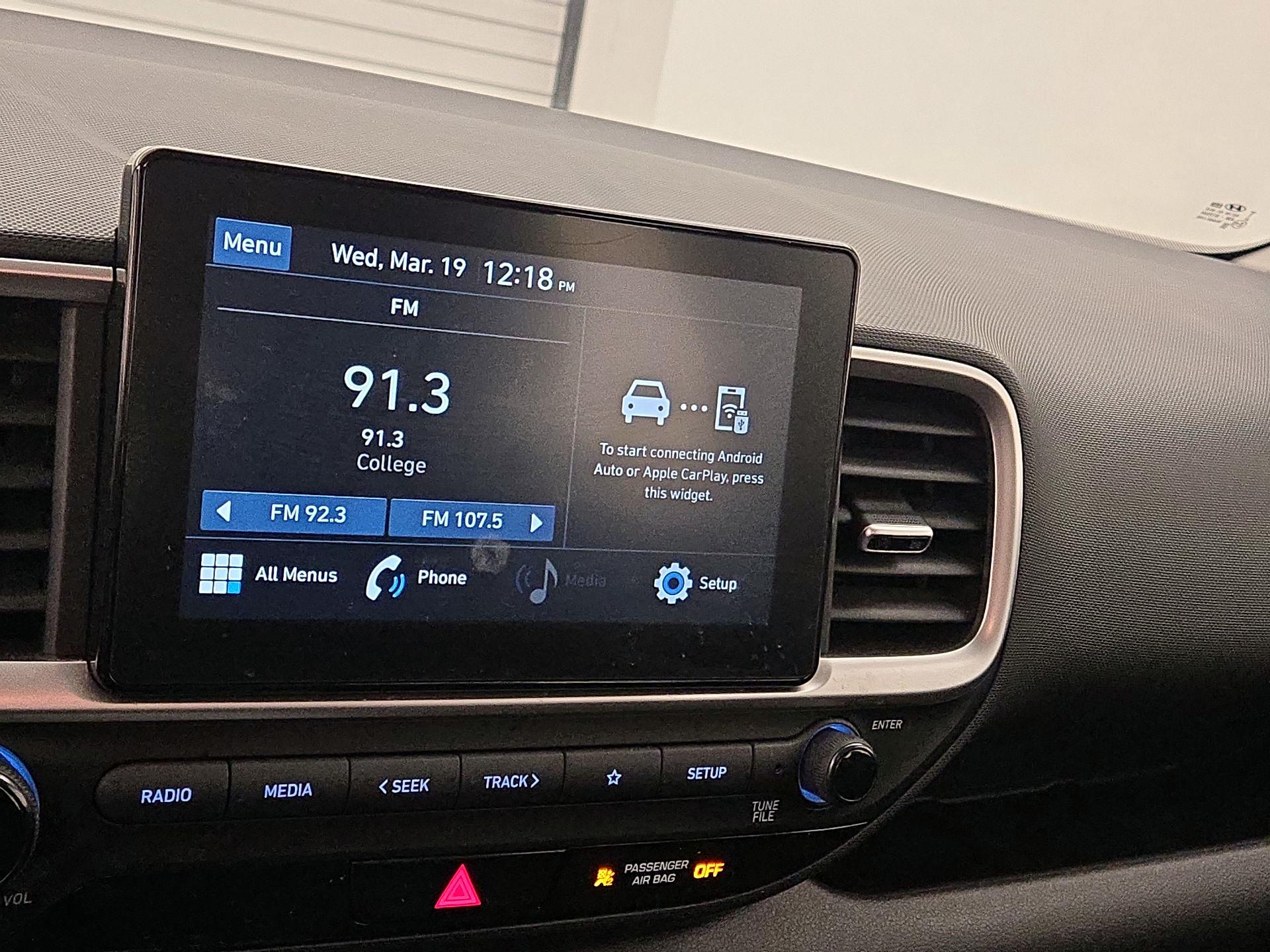 Thumbnail: 2022 Hyundai Venue - 14