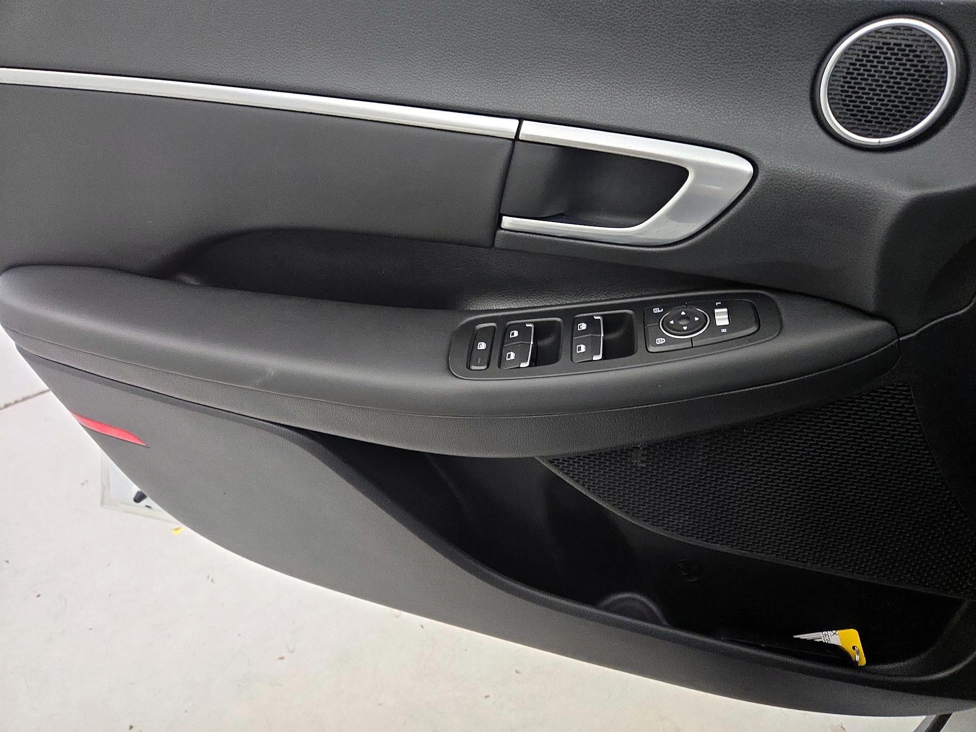 Thumbnail: 2021 Hyundai Sonata - 12
