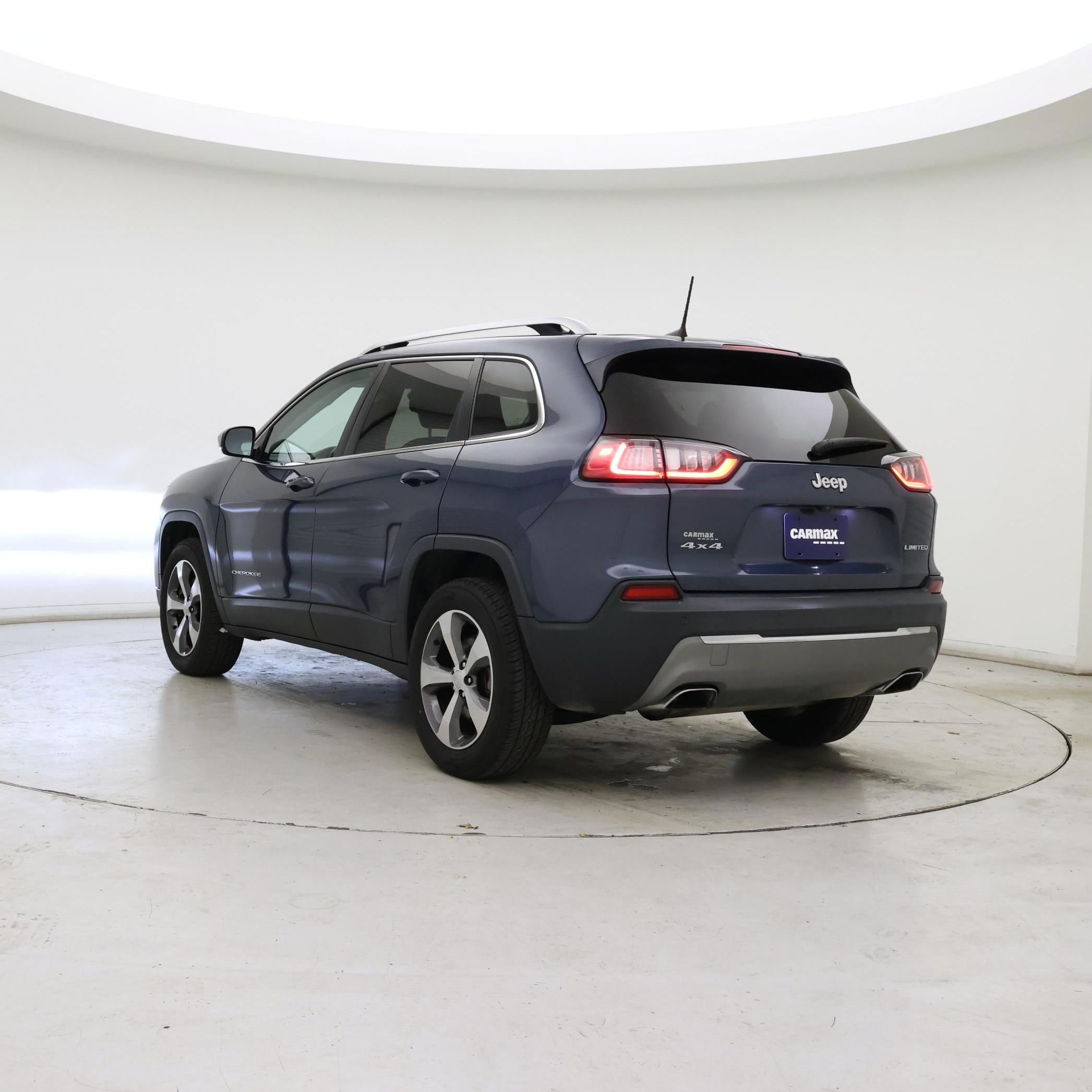 Thumbnail: 2020 Jeep Cherokee - 2