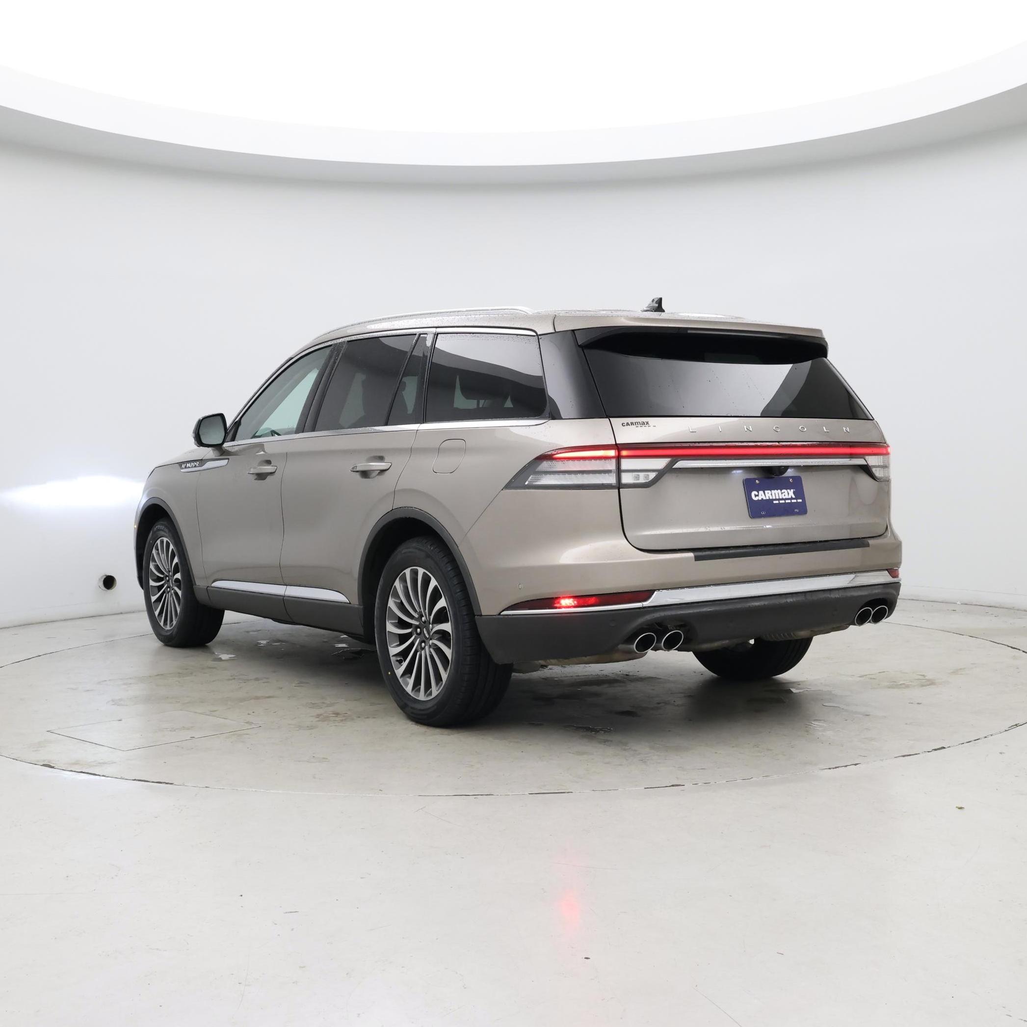 Thumbnail: 2021 Lincoln Aviator - 2