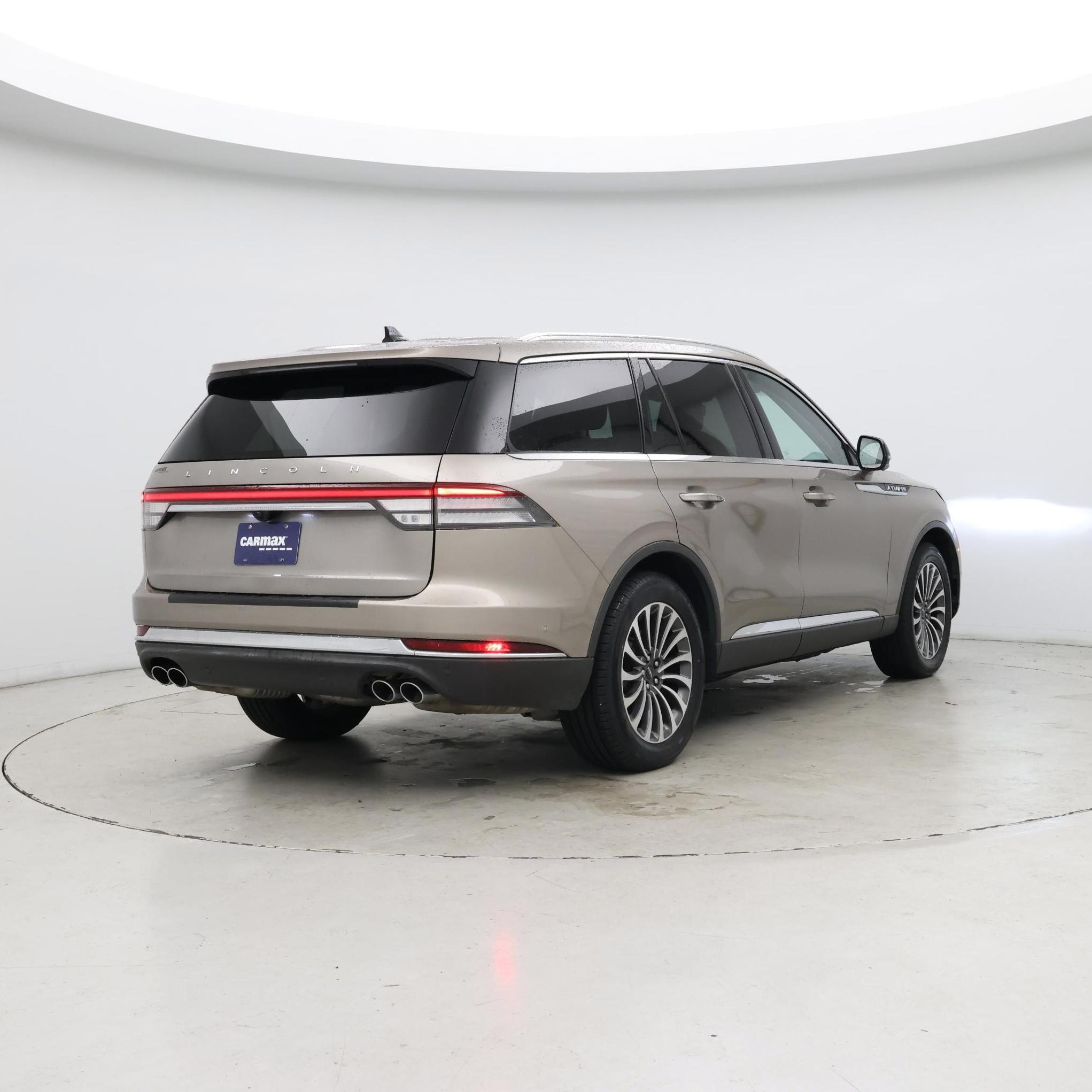 Thumbnail: 2021 Lincoln Aviator - 8