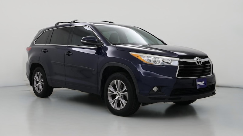 2016 Toyota Highlander Plus Hero Image