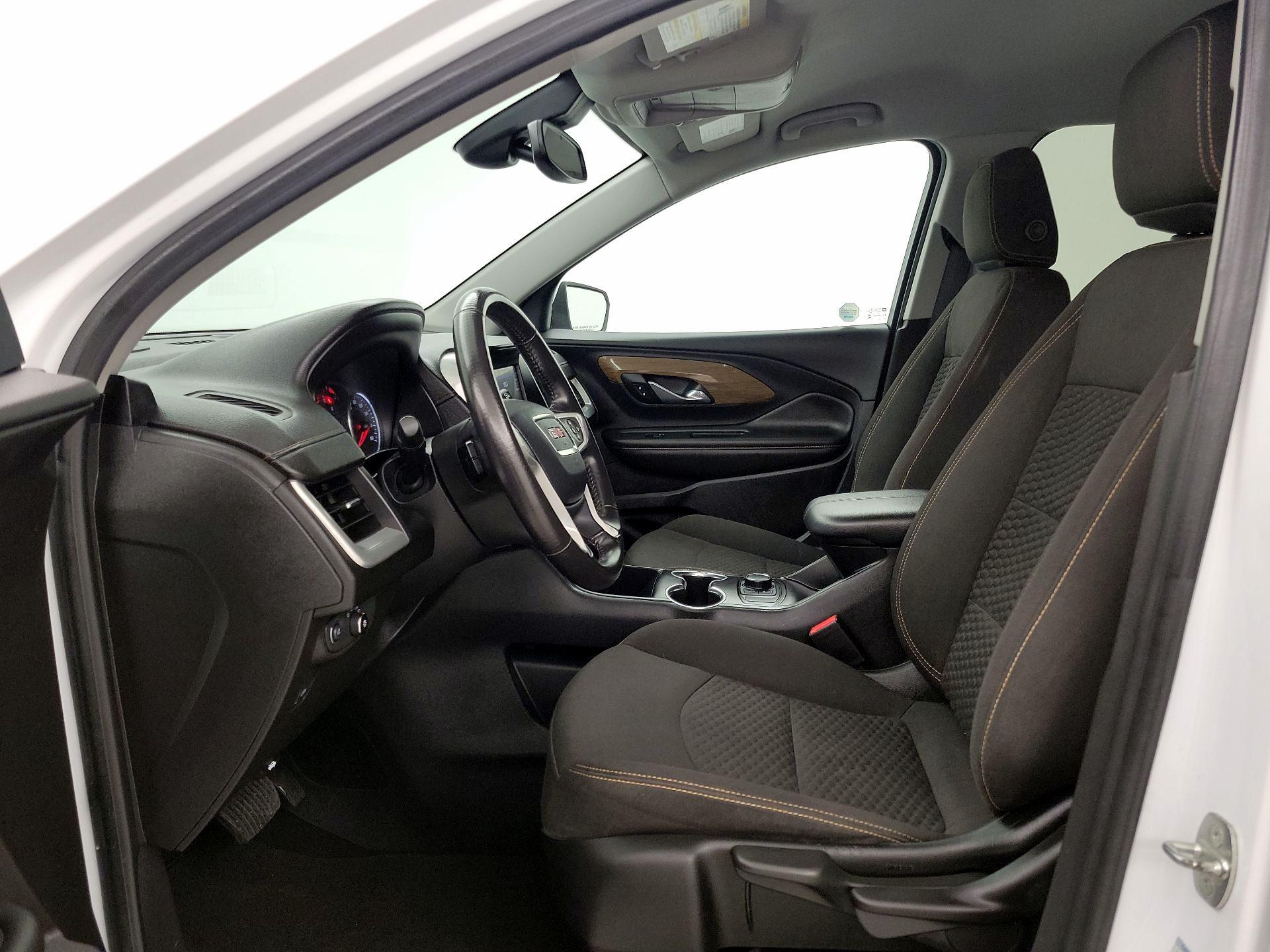 Thumbnail: 2020 GMC Terrain - 11