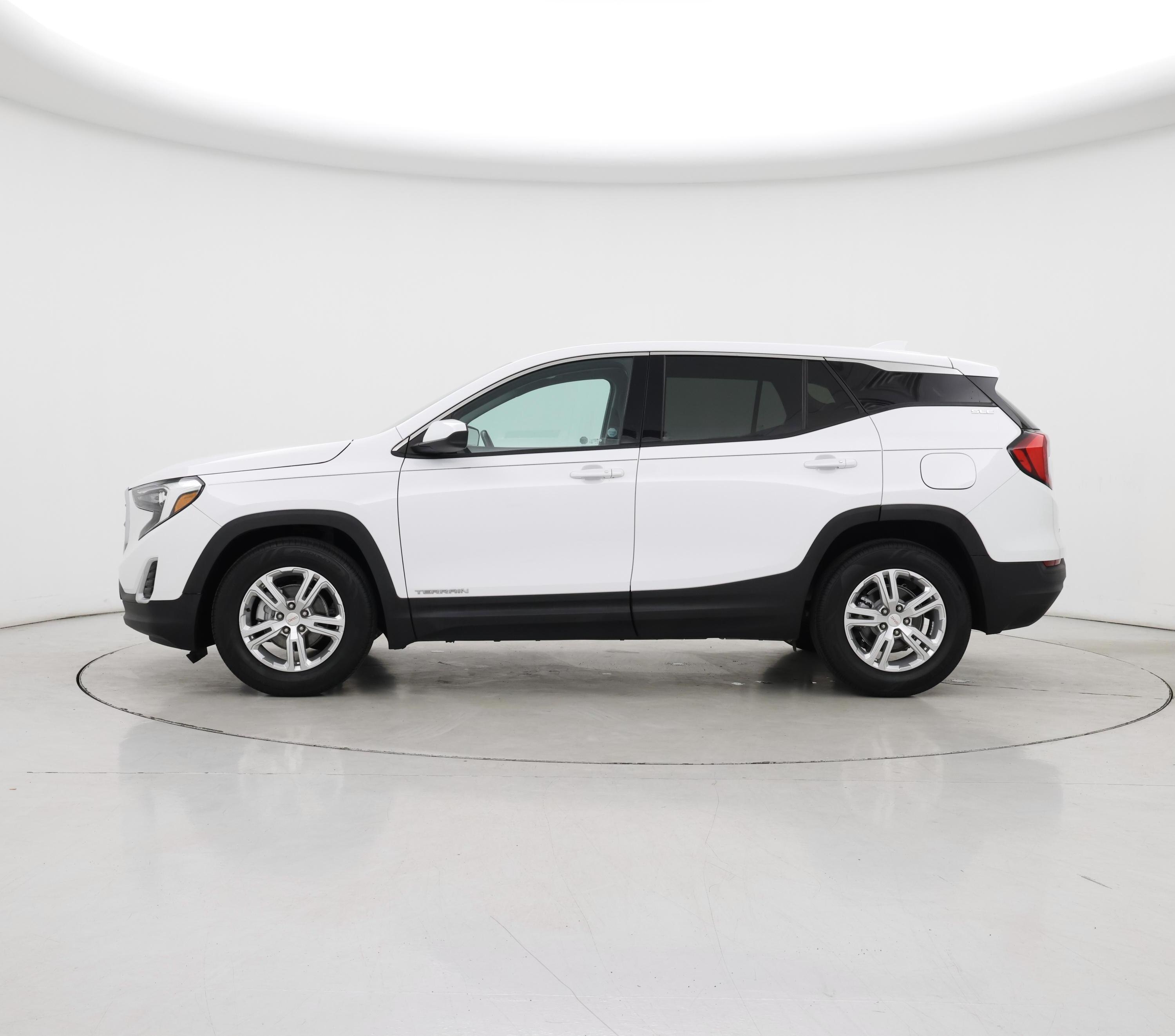 Thumbnail: 2020 GMC Terrain - 3