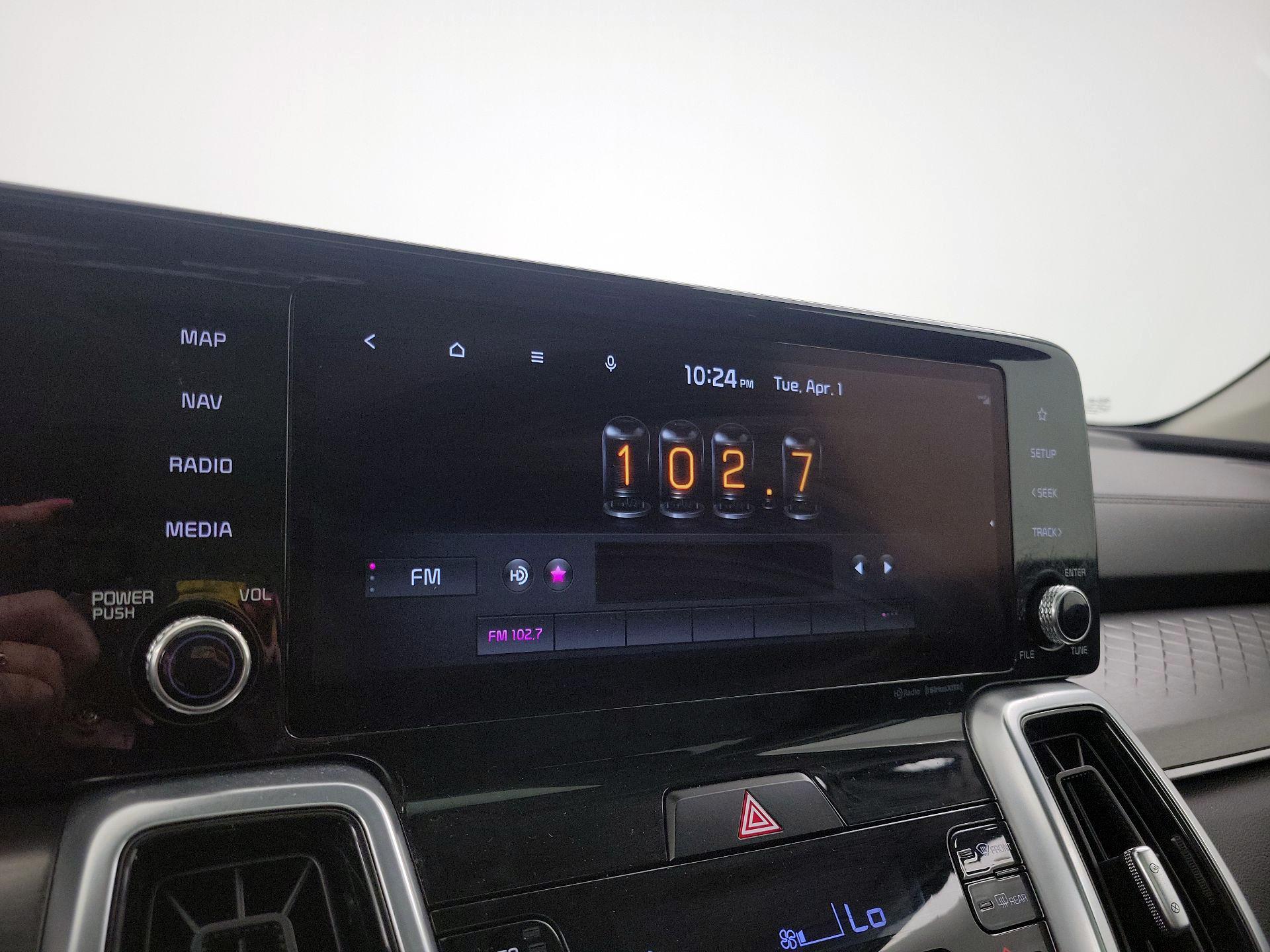 Thumbnail: 2021 Kia Sorento - 16
