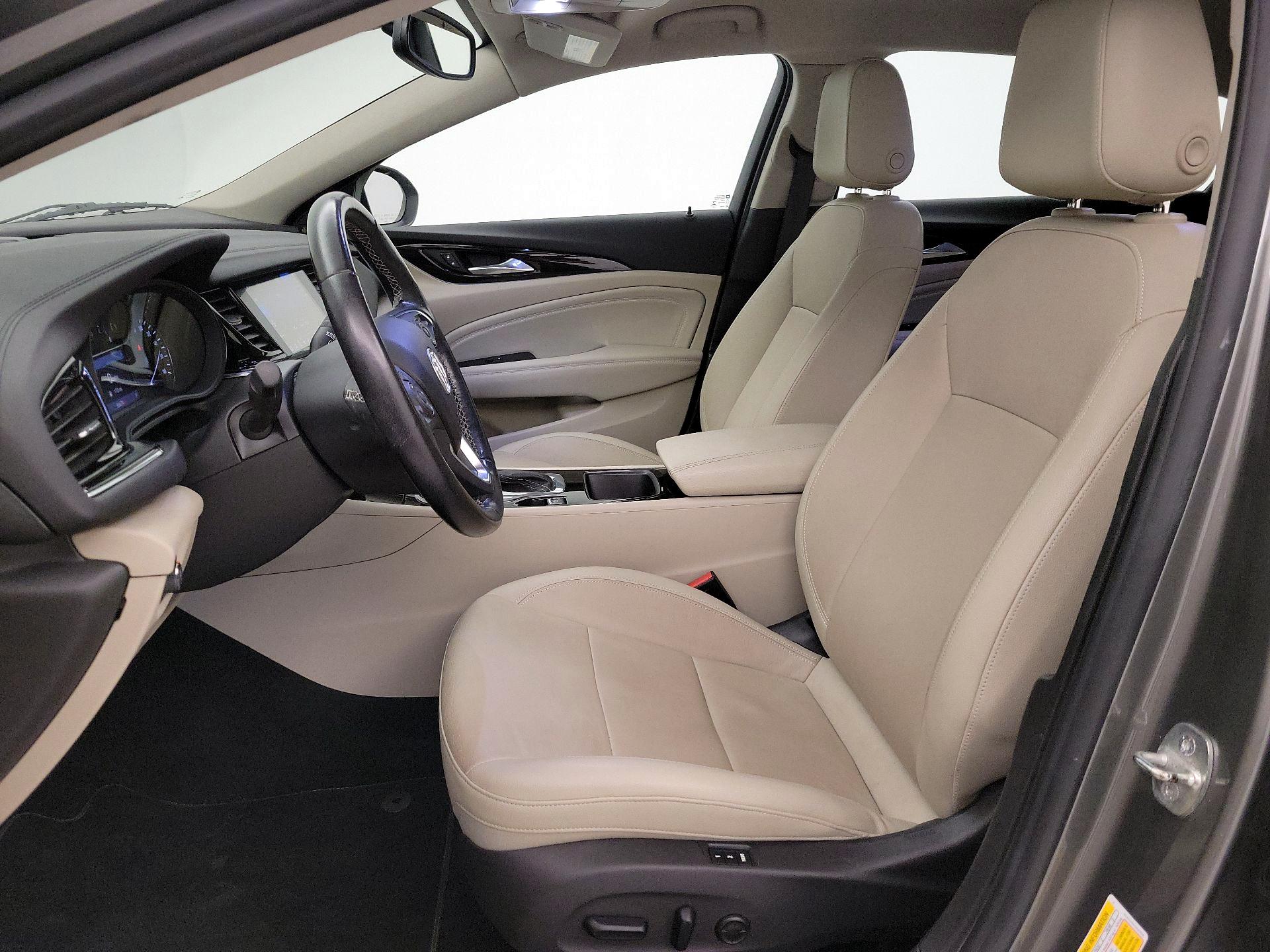 Thumbnail: 2019 Buick Regal - 11