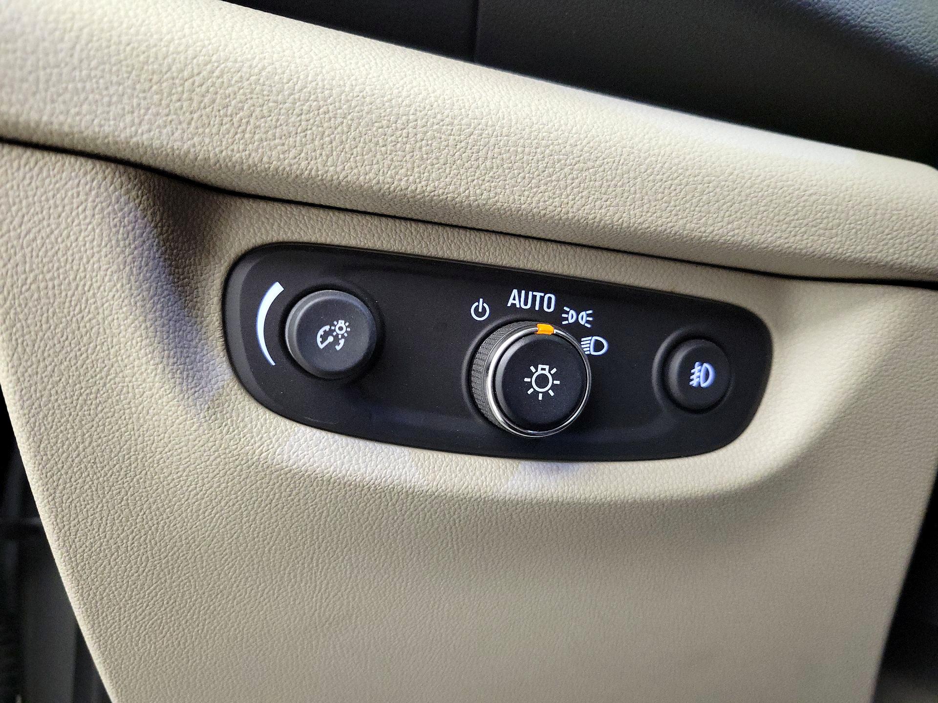 Thumbnail: 2019 Buick Regal - 13