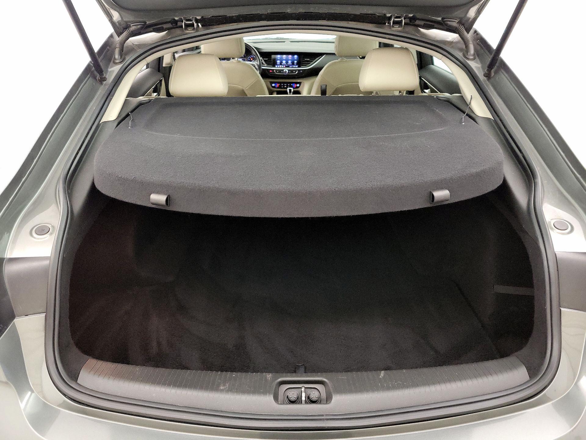 Thumbnail: 2019 Buick Regal - 19