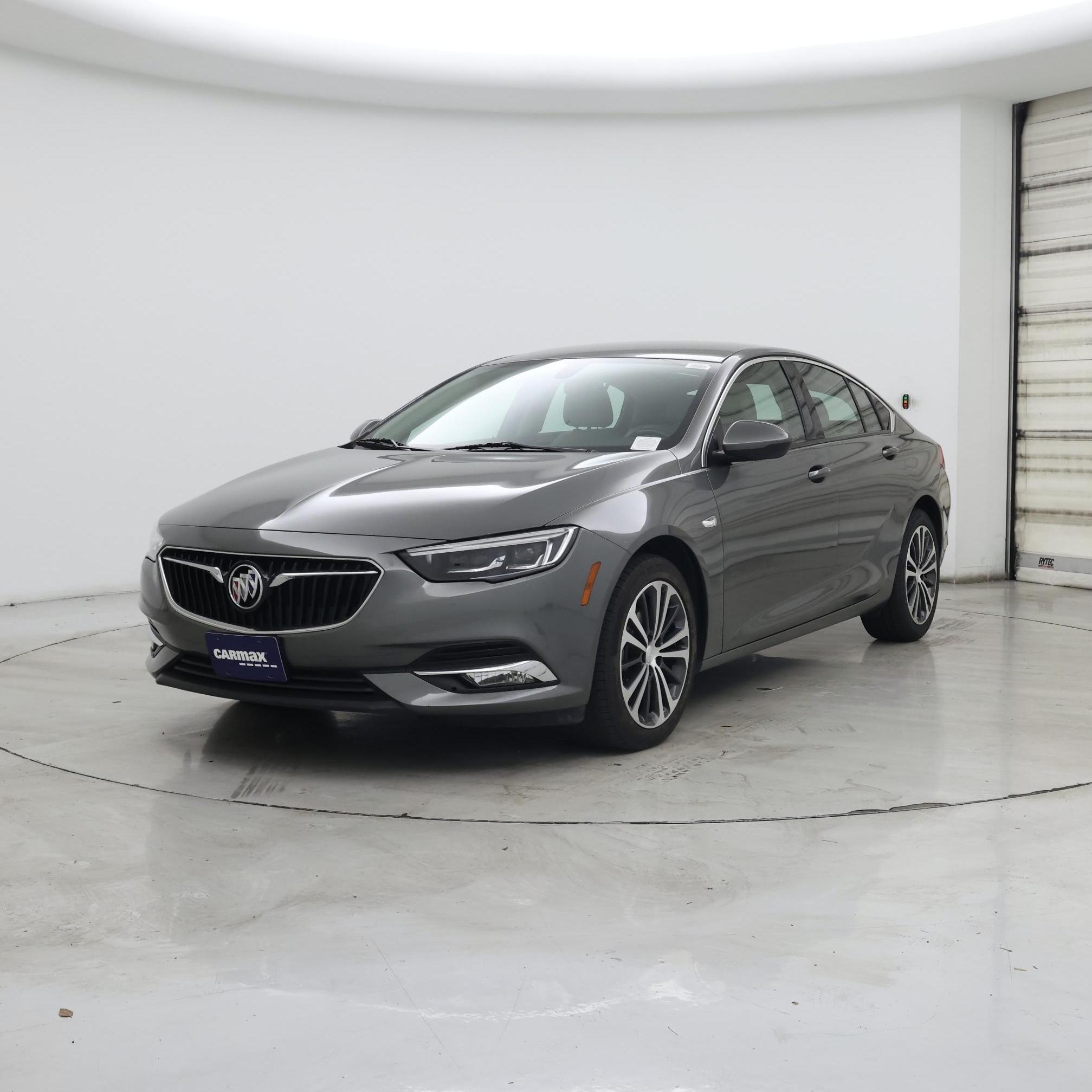 Thumbnail: 2019 Buick Regal - 4