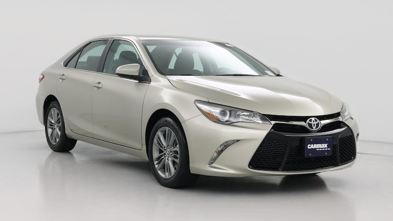 2015 Toyota Camry SE Hero Image