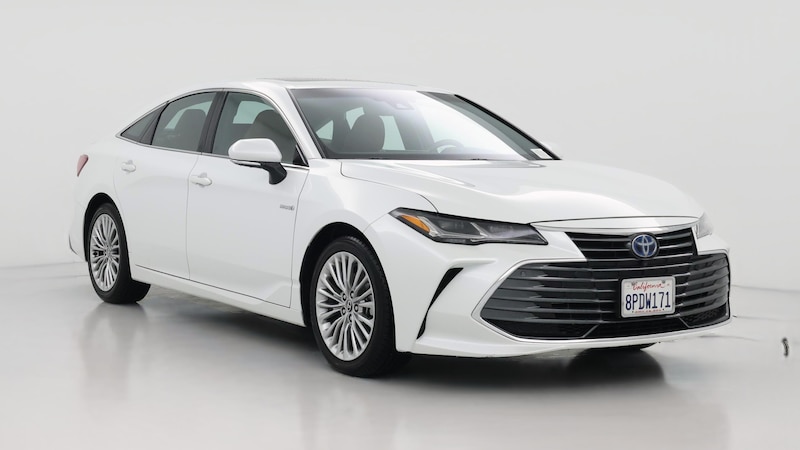 2020 Toyota Avalon Limited Hero Image