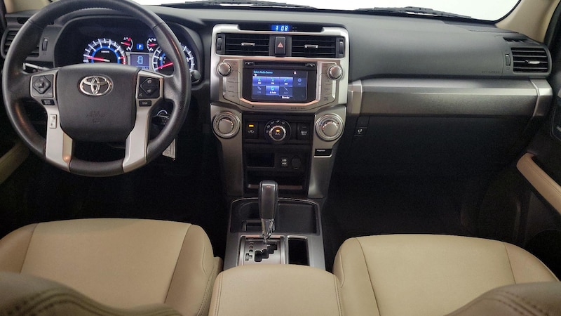 2019 Toyota 4Runner SR5 9