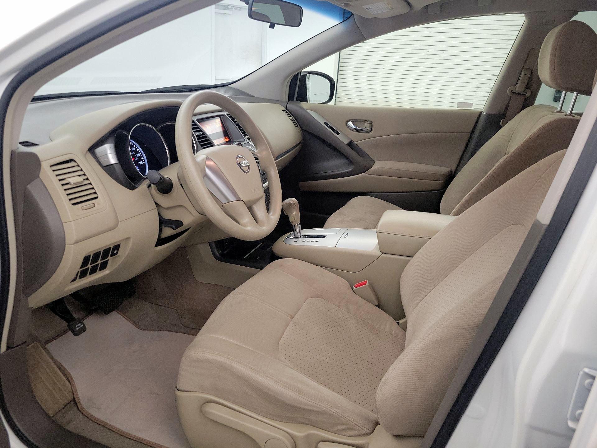 Thumbnail: 2013 Nissan Murano - 11